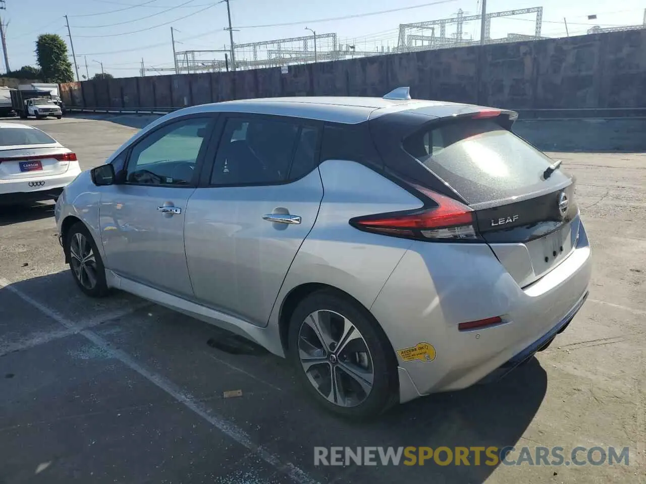 2 Photograph of a damaged car 1N4AZ1CV3MC551637 NISSAN LEAF 2021