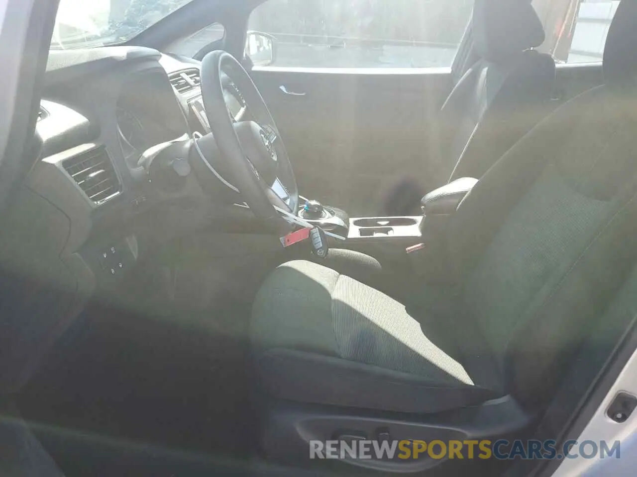 7 Photograph of a damaged car 1N4AZ1CV3MC551637 NISSAN LEAF 2021
