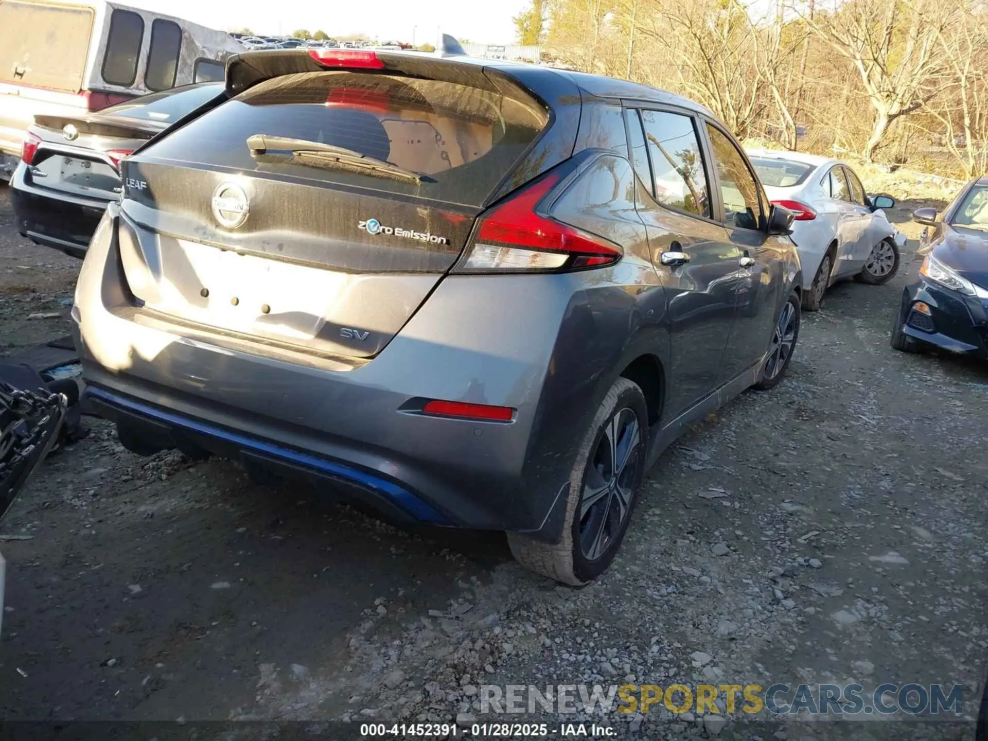 4 Photograph of a damaged car 1N4AZ1CVXMC553479 NISSAN LEAF 2021