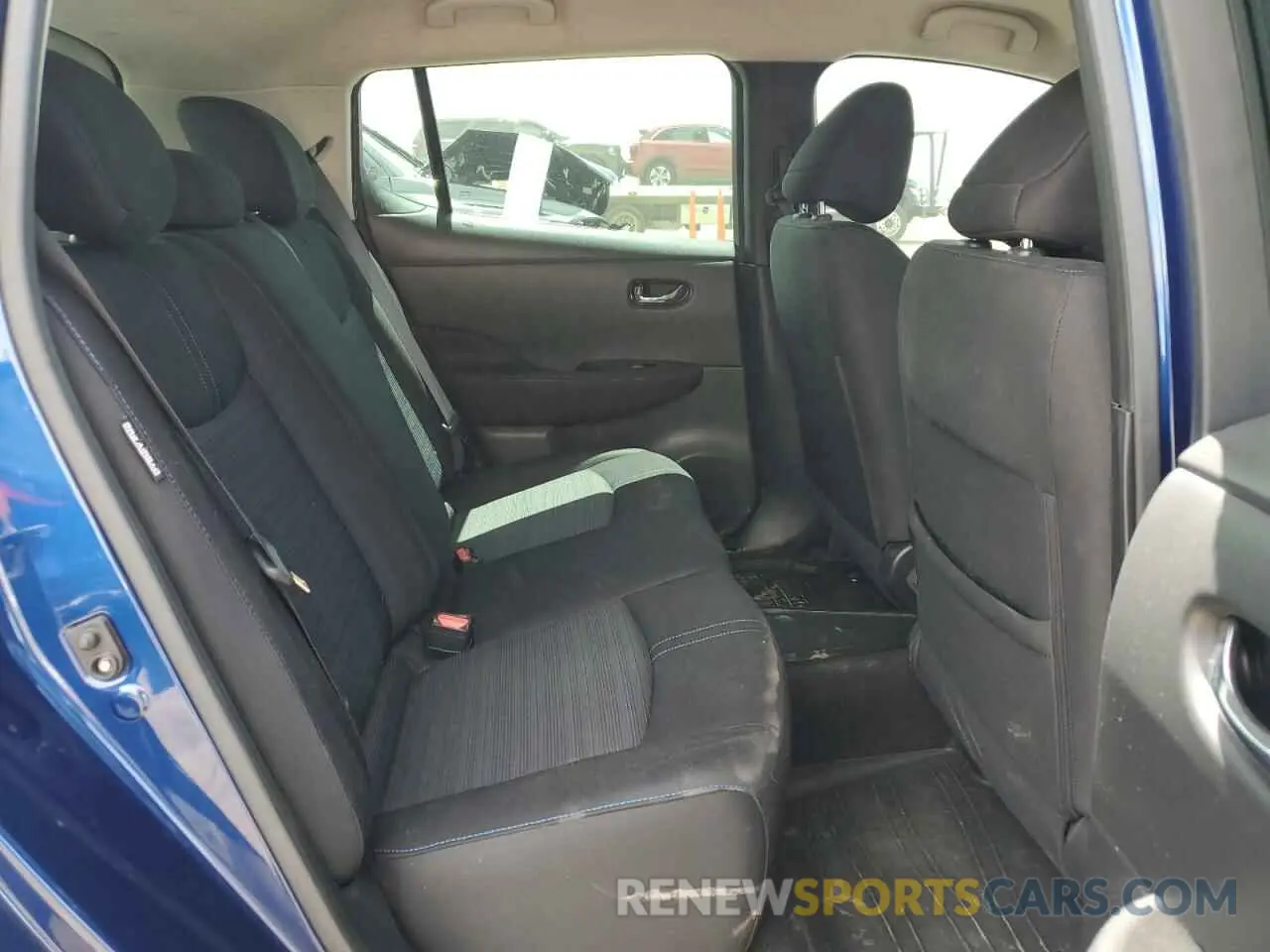 11 Photograph of a damaged car 1N4BZ1CV5MC555192 NISSAN LEAF 2021