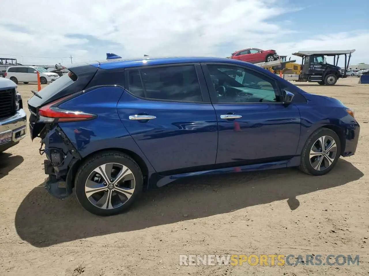 3 Photograph of a damaged car 1N4BZ1CV5MC555192 NISSAN LEAF 2021