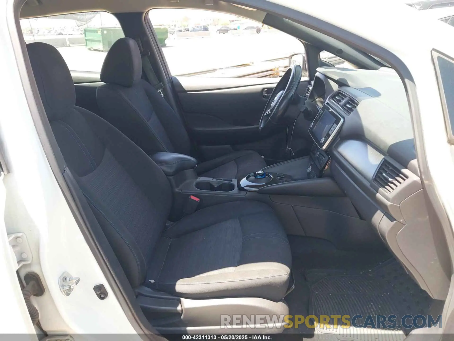 5 Фотография поврежденного автомобиля 1N4BZ1CV7MC551533 NISSAN LEAF 2021