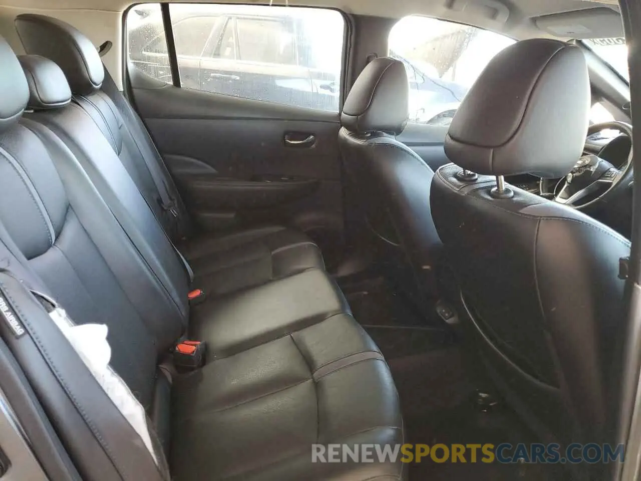 10 Photograph of a damaged car 1N4BZ1DV7MC555936 NISSAN LEAF 2021