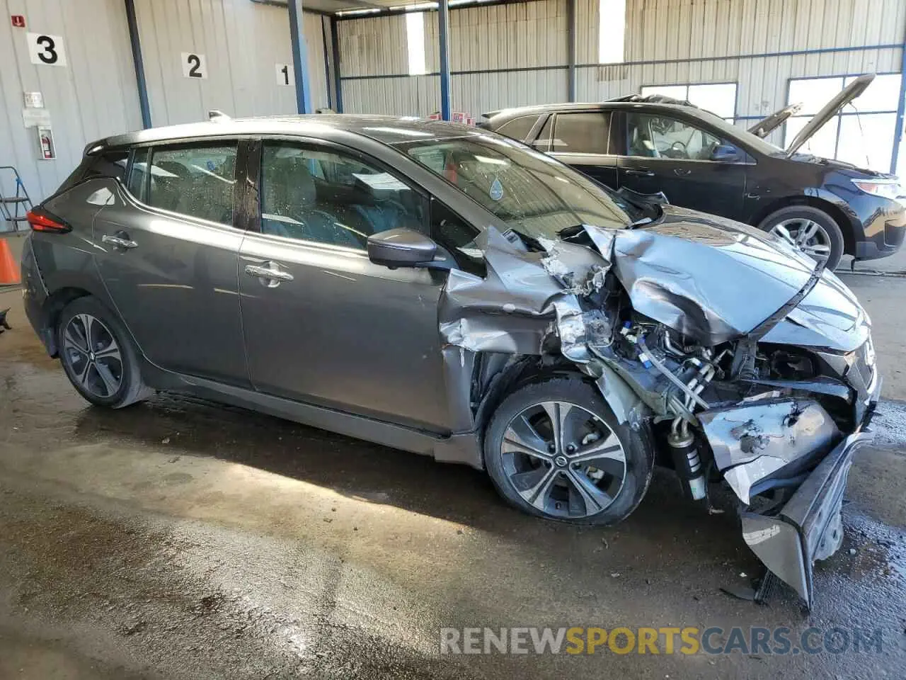 4 Photograph of a damaged car 1N4BZ1DV7MC555936 NISSAN LEAF 2021