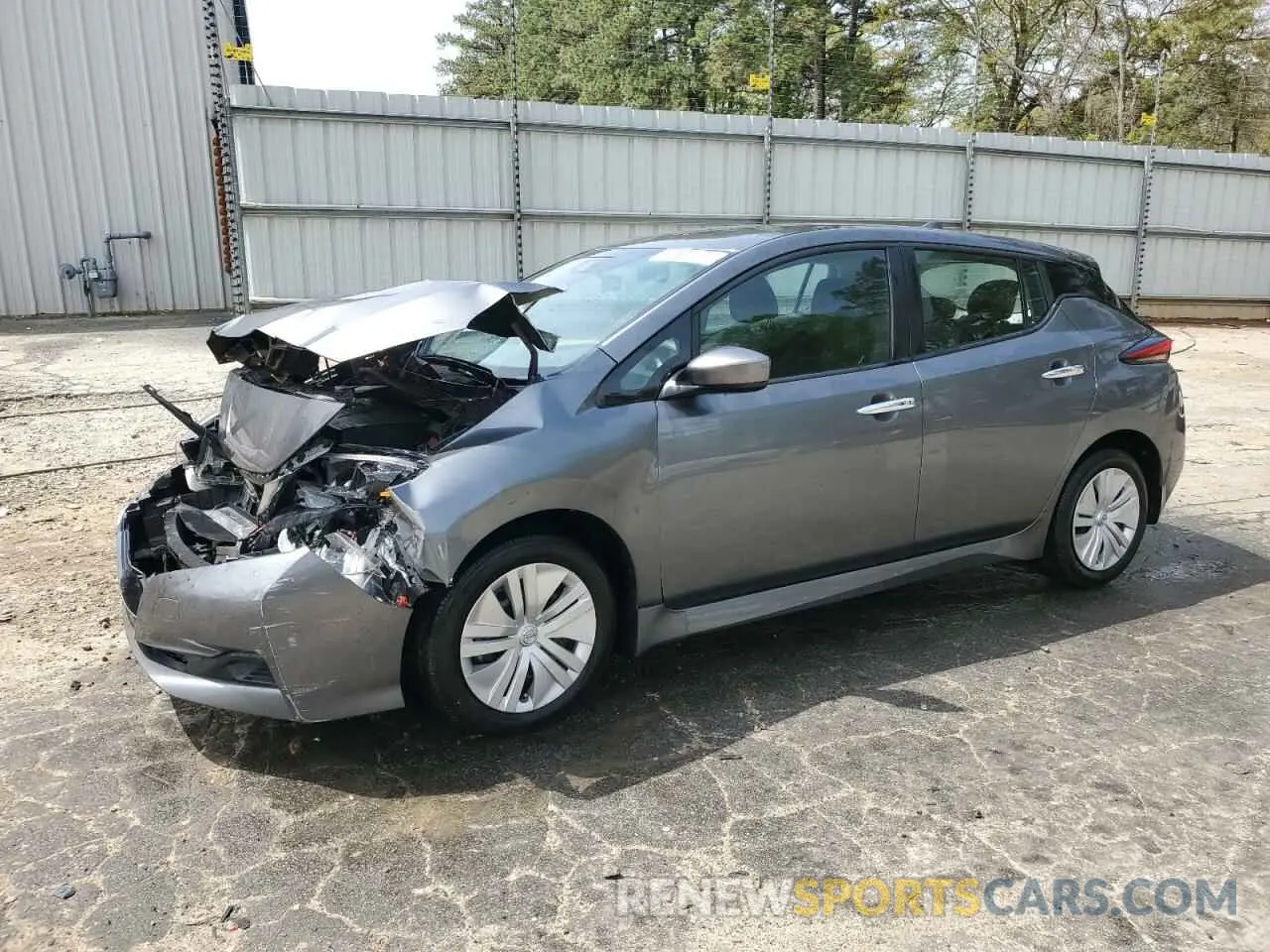 1 Photograph of a damaged car 1N4AZ1BV2NC558484 NISSAN LEAF 2022