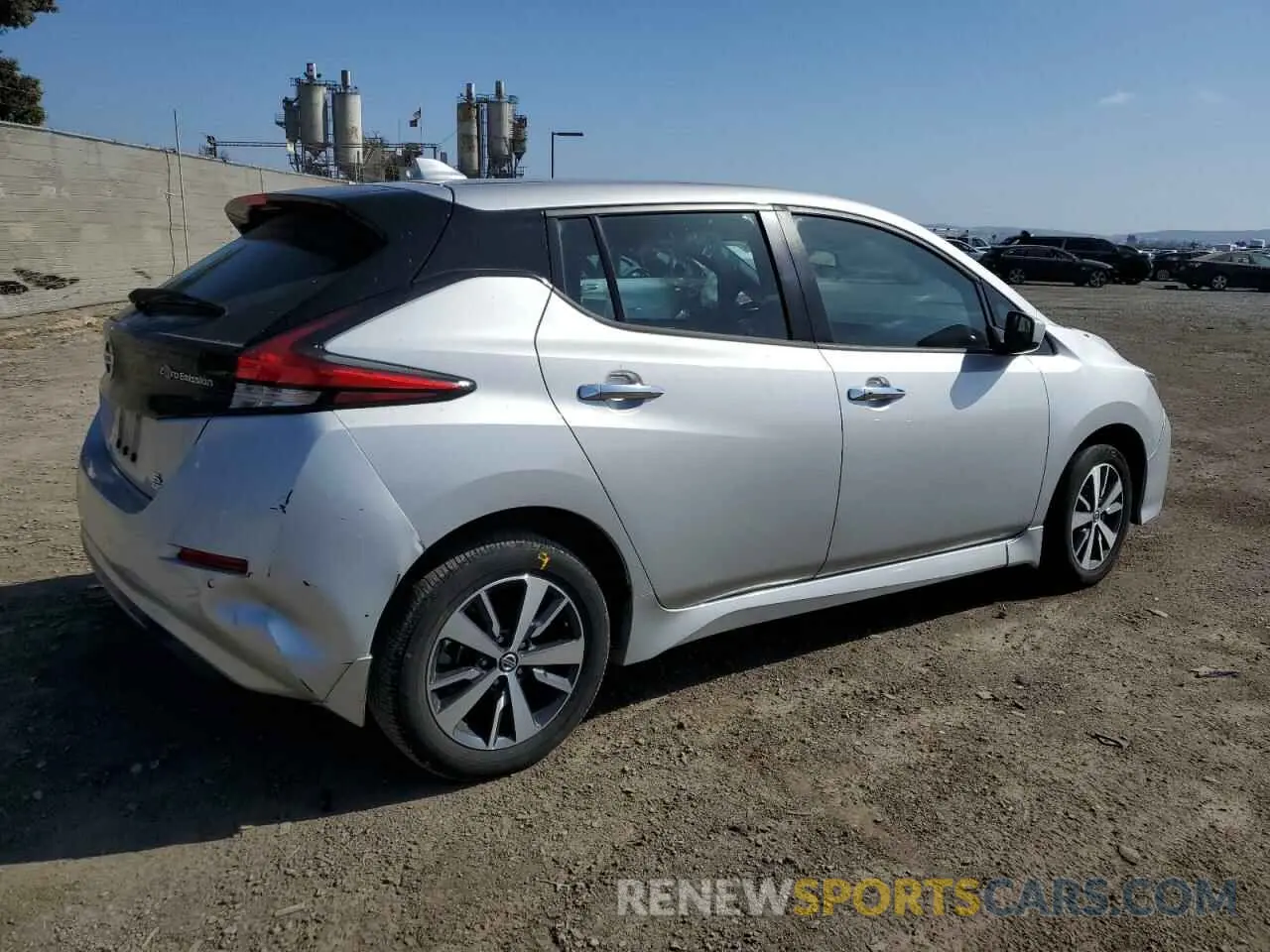 3 Photograph of a damaged car 1N4BZ1BV0NC560707 NISSAN LEAF 2022