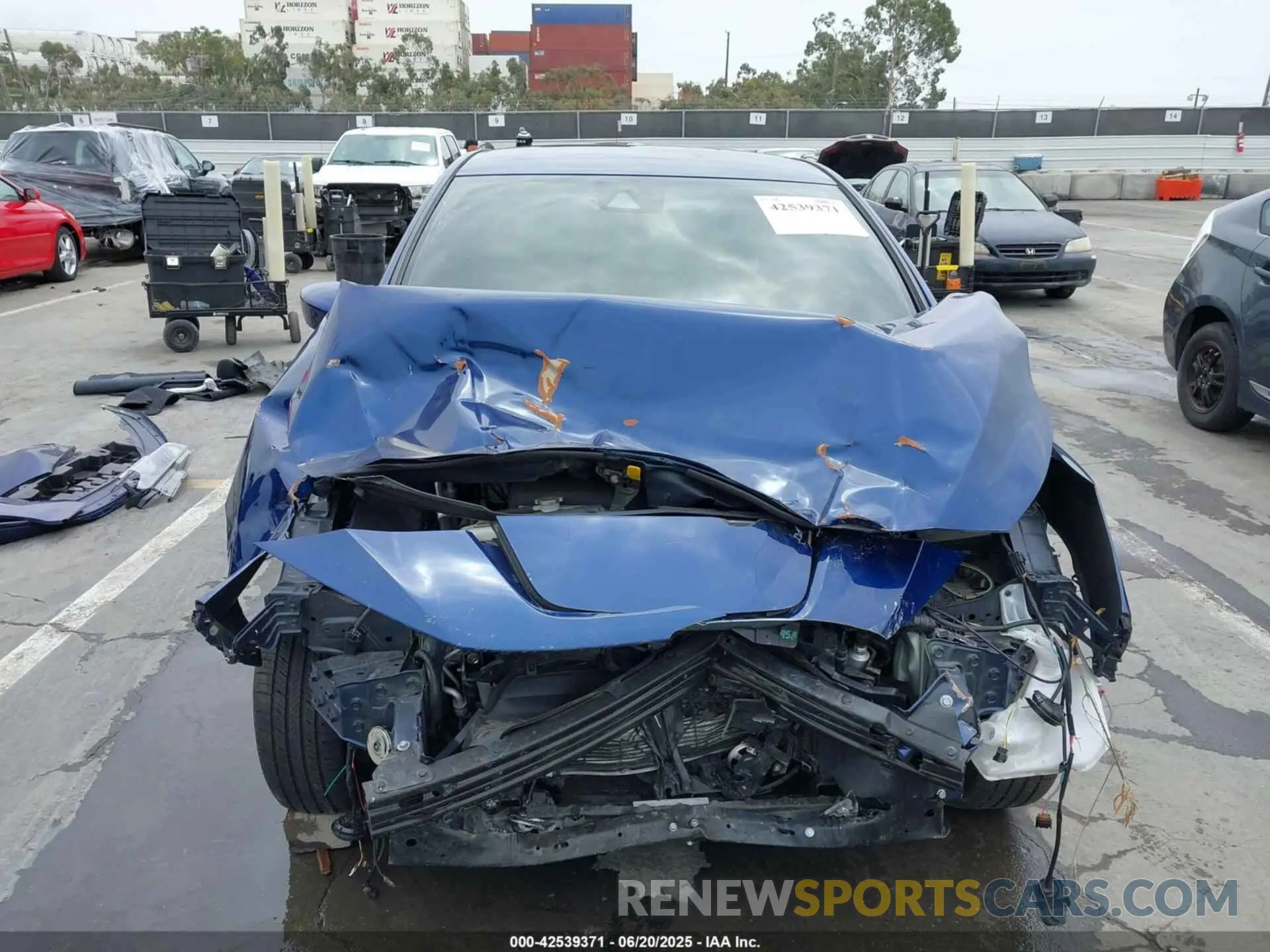 12 Photograph of a damaged car 1N4BZ1BV6NC561456 NISSAN LEAF 2022