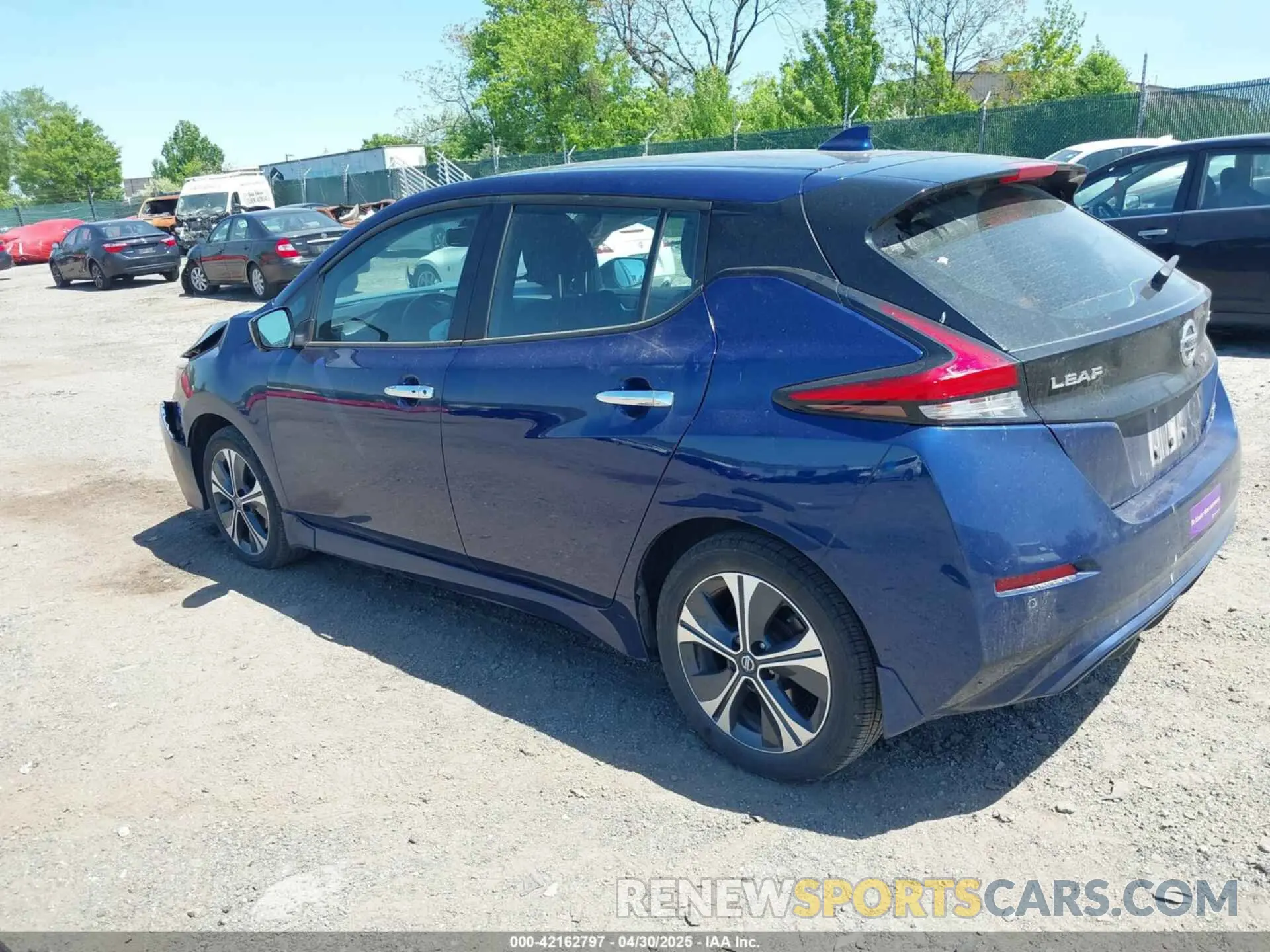 3 Photograph of a damaged car 1N4BZ1CV1NC553571 NISSAN LEAF 2022