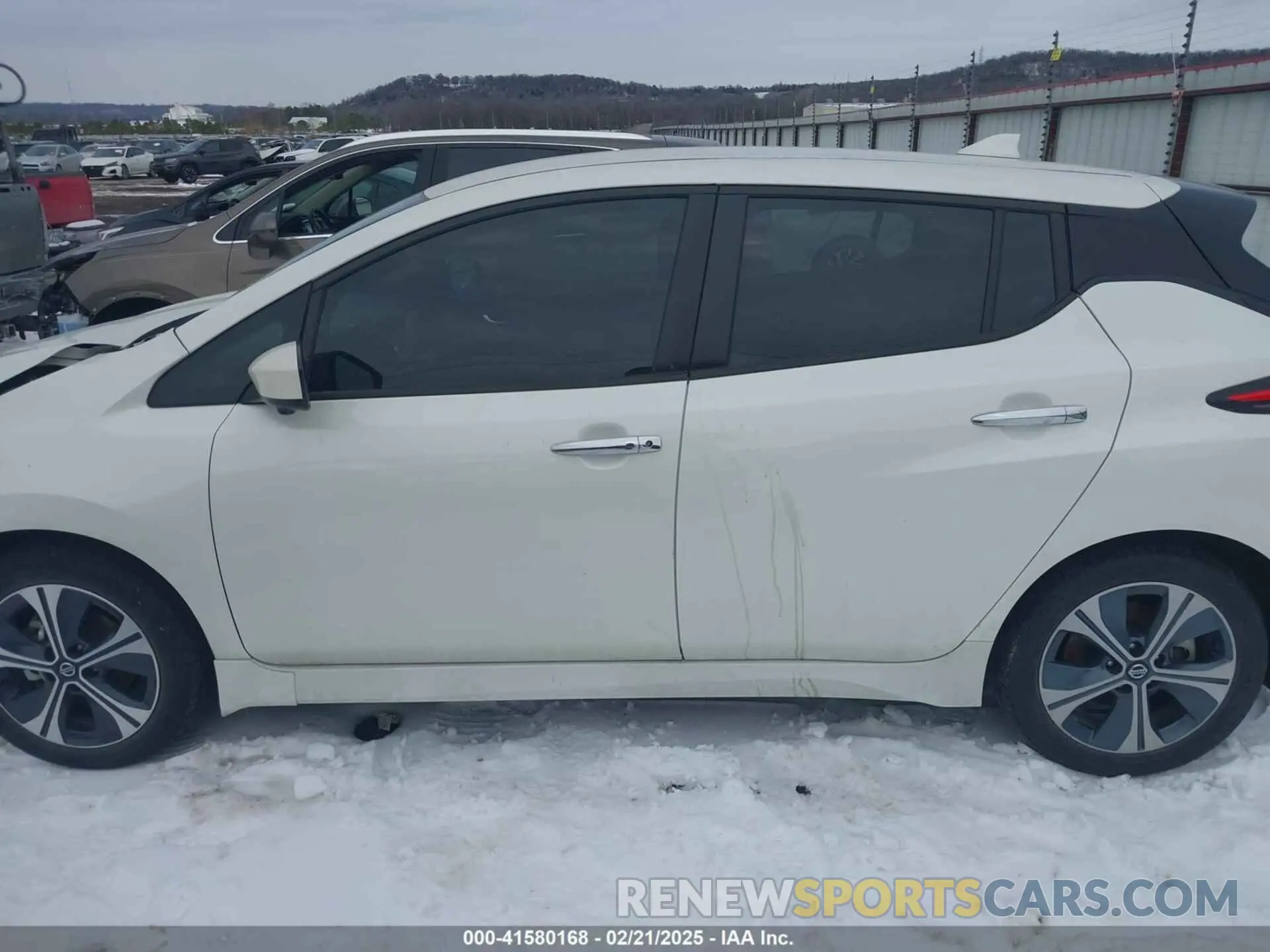 15 Photograph of a damaged car 1N4BZ1CV9NC557996 NISSAN LEAF 2022