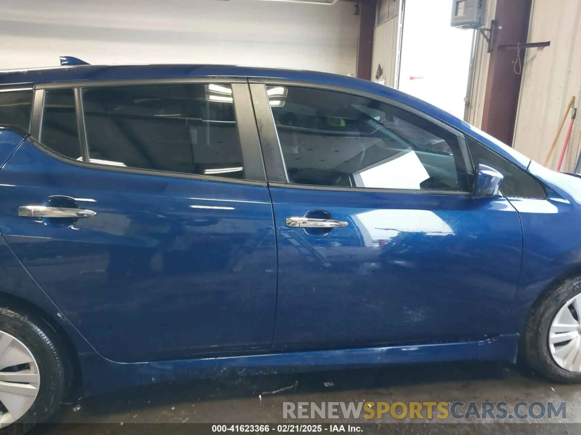 14 Фотография поврежденного автомобиля 1N4AZ1BV0PC553755 NISSAN LEAF 2023