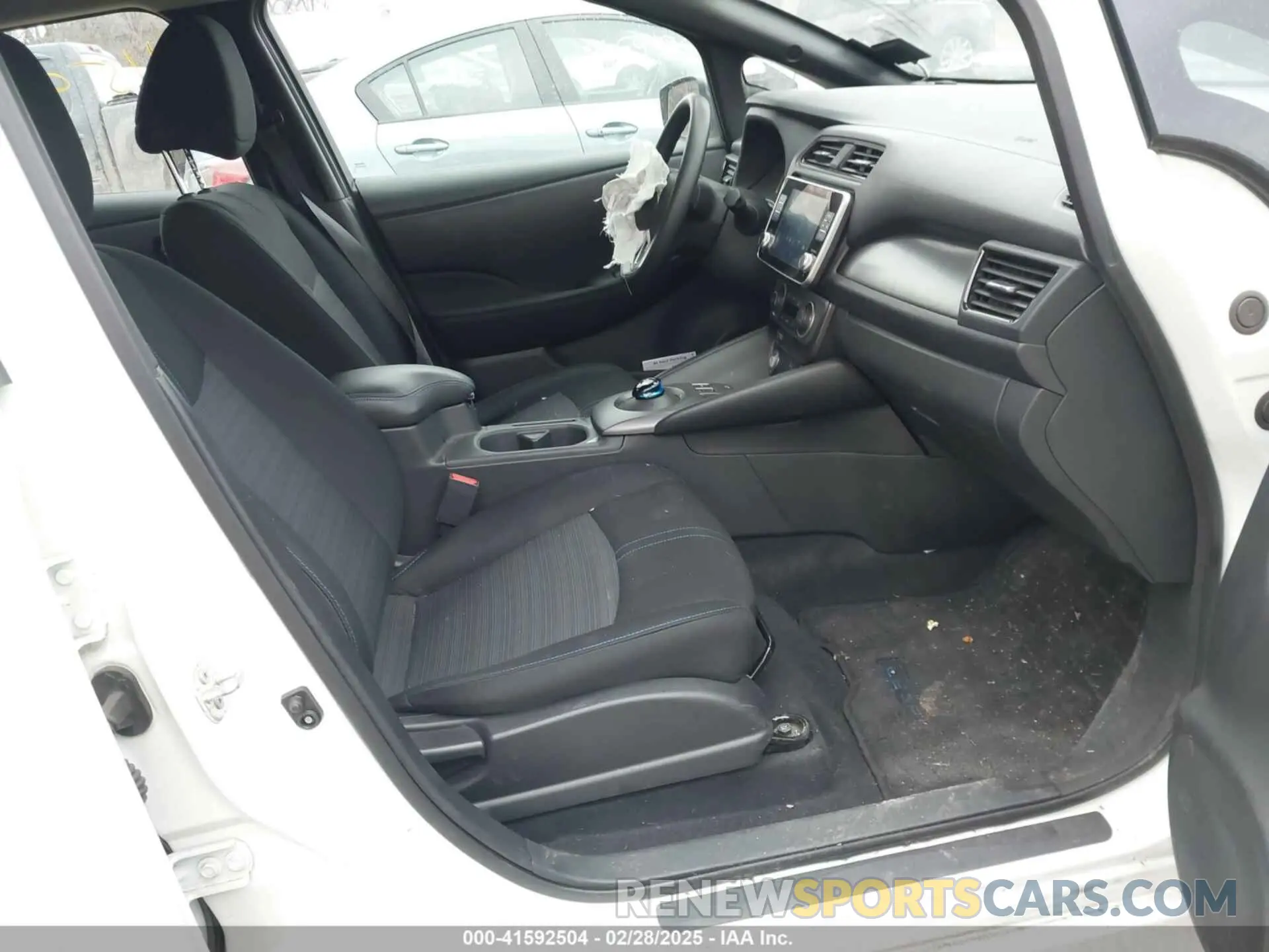 5 Photograph of a damaged car 1N4AZ1BV7PC551730 NISSAN LEAF 2023