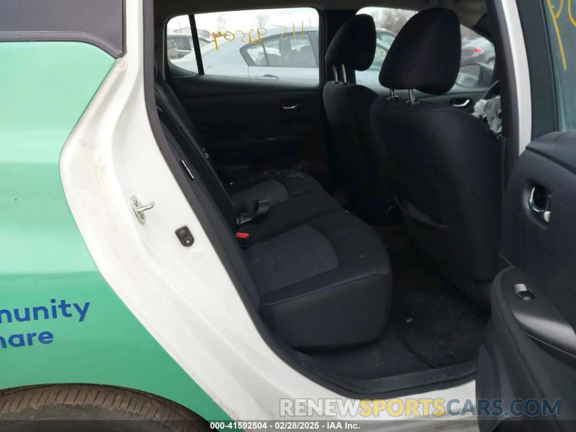 8 Photograph of a damaged car 1N4AZ1BV7PC551730 NISSAN LEAF 2023