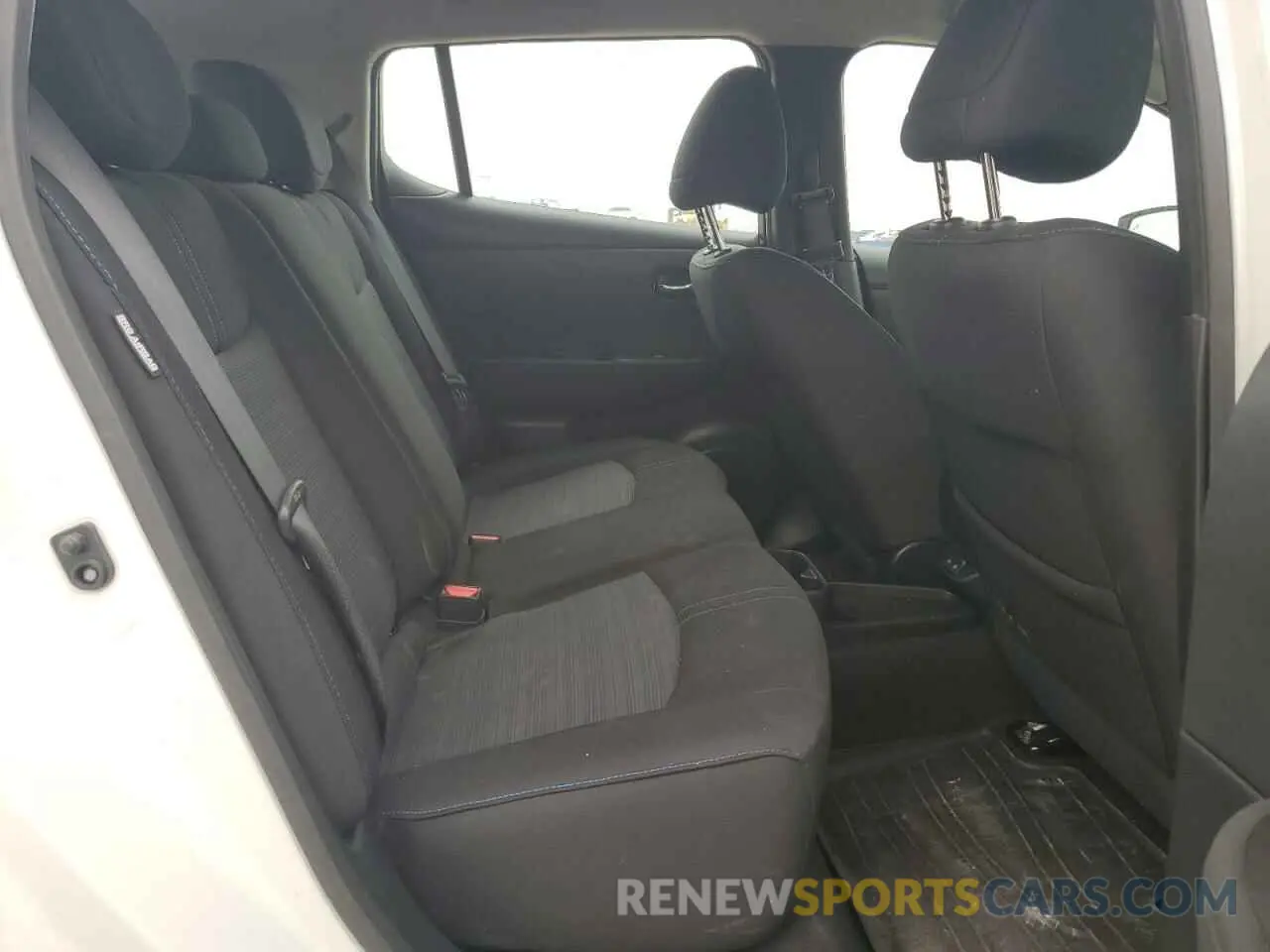 10 Photograph of a damaged car 1N4AZ1BV7PC556149 NISSAN LEAF 2023