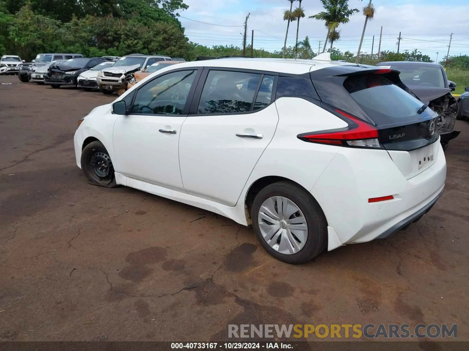 3 Фотография поврежденного автомобиля 1N4AZ1BV7PC560847 NISSAN LEAF 2023