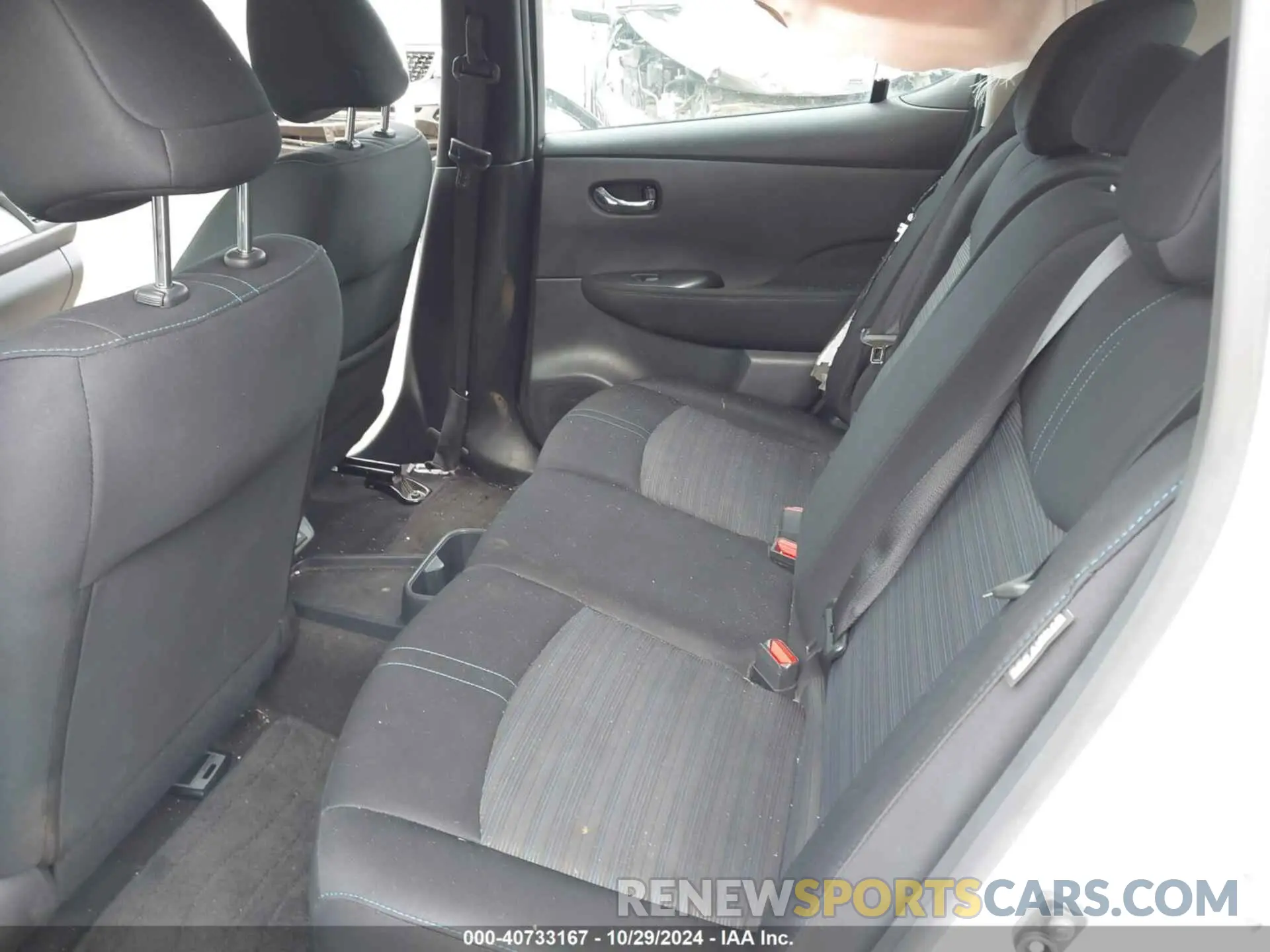 8 Фотография поврежденного автомобиля 1N4AZ1BV7PC560847 NISSAN LEAF 2023