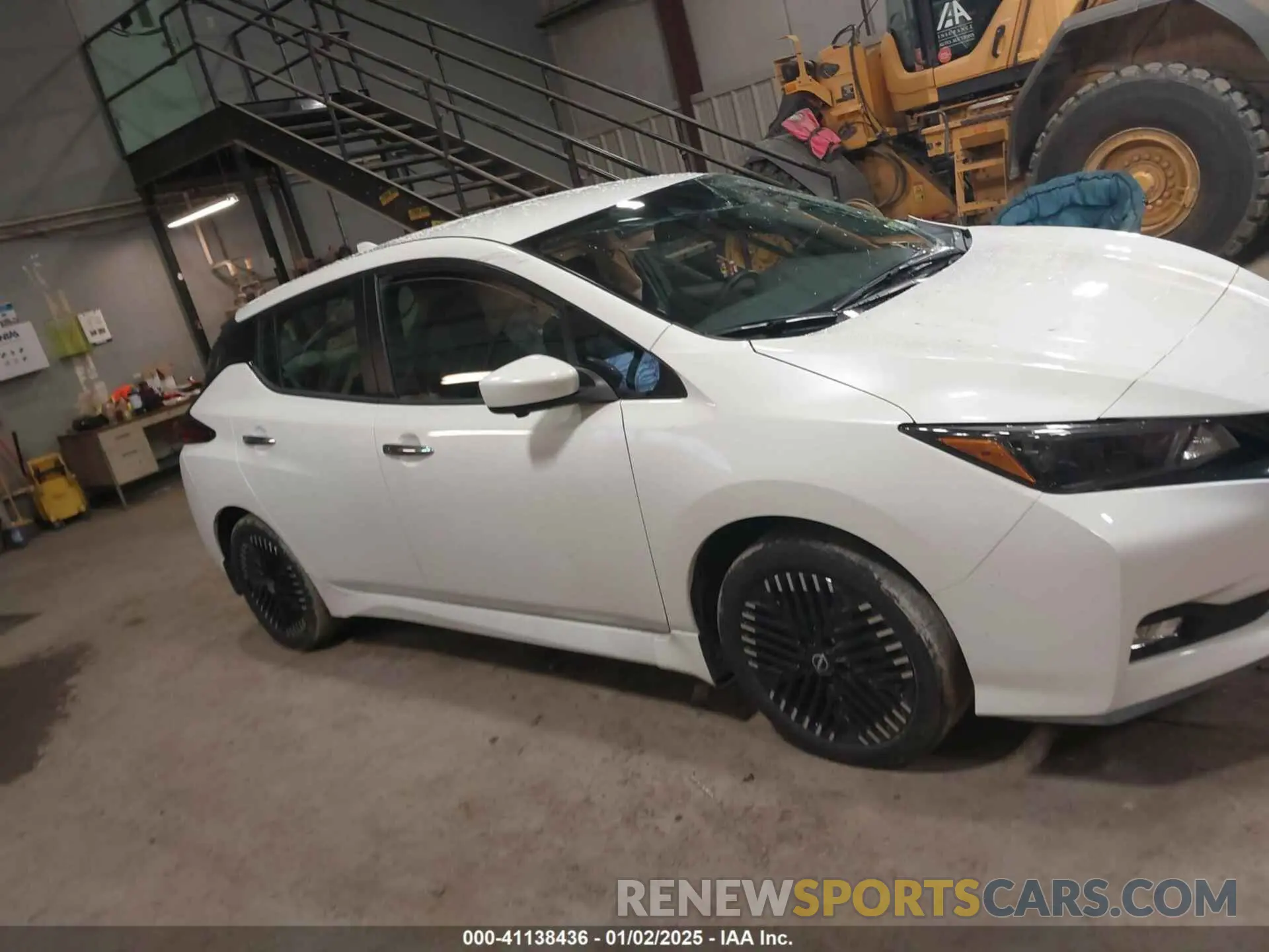 13 Фотография поврежденного автомобиля 1N4CZ1CV0PC563256 NISSAN LEAF 2023