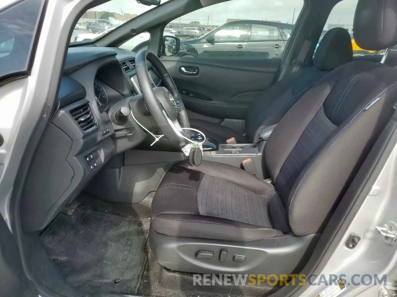 7 Photograph of a damaged car 1N4CZ1CV4PC560909 NISSAN LEAF 2023