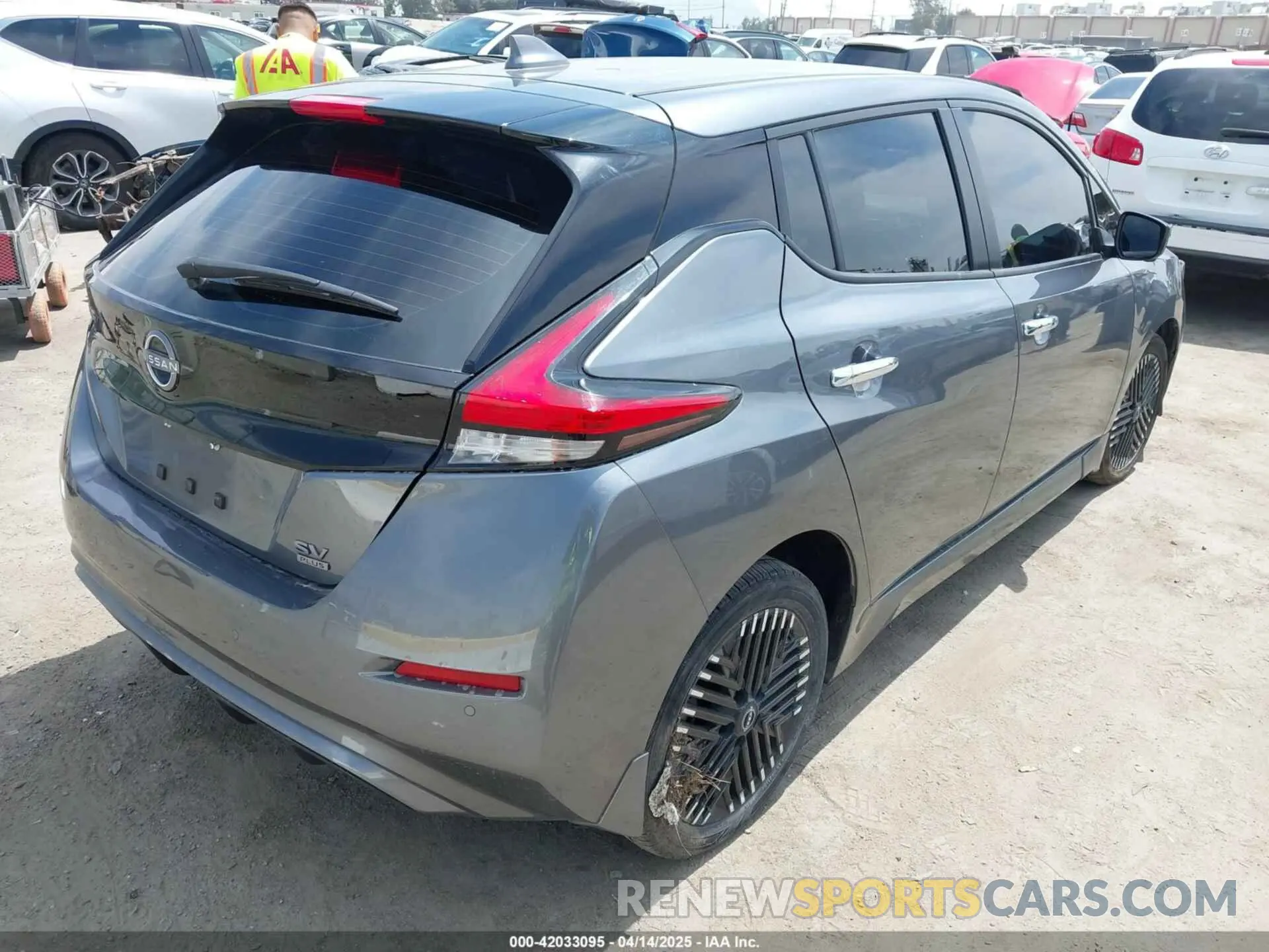 4 Photograph of a damaged car 1N4CZ1CV4RC551792 NISSAN LEAF 2024