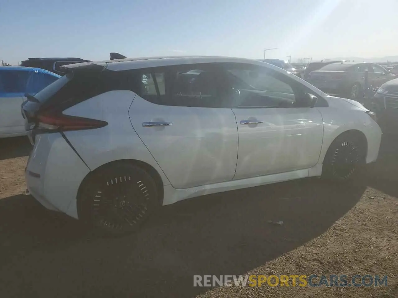 3 Photograph of a damaged car 1N4CZ1CV5RC553051 NISSAN LEAF 2024