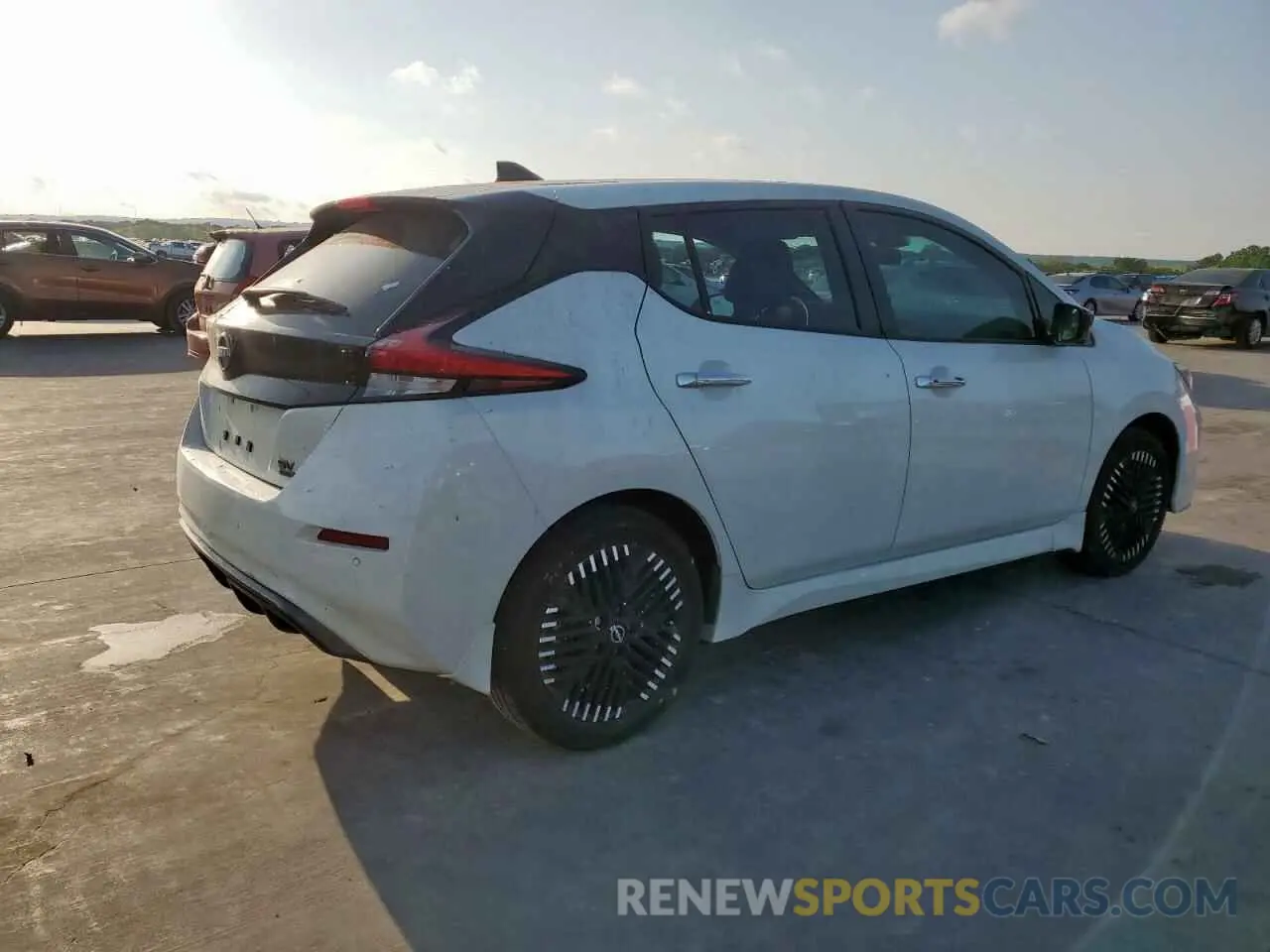 3 Photograph of a damaged car 1N4CZ1CV7RC551740 NISSAN LEAF 2024