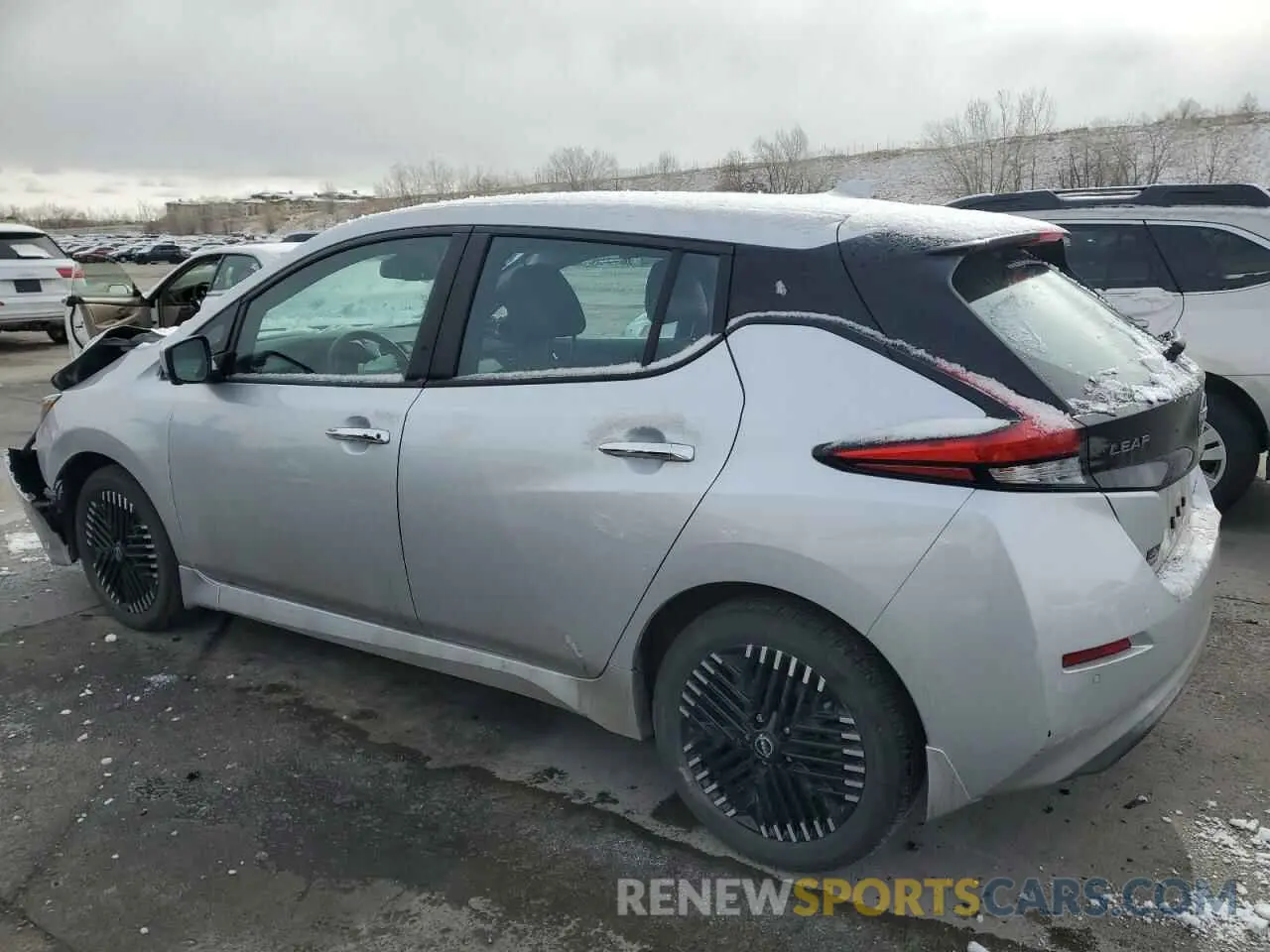 2 Фотография поврежденного автомобиля 1N4CZ1CV7RC553147 NISSAN LEAF 2024