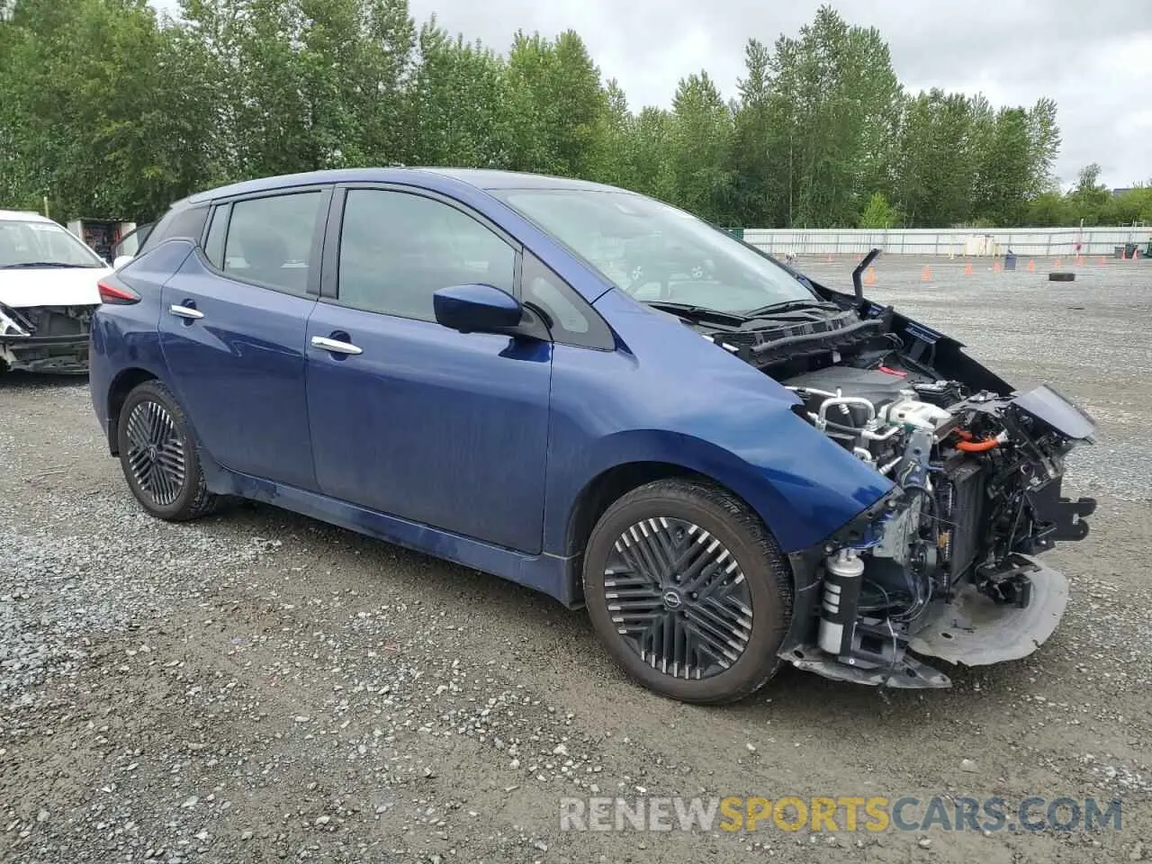 4 Photograph of a damaged car 1N4CZ1CV8RC554825 NISSAN LEAF 2024