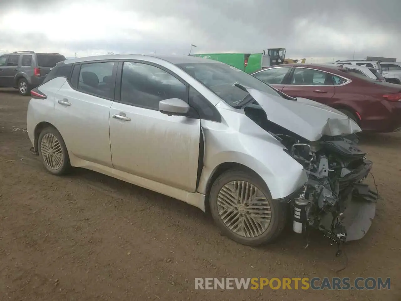 4 Фотография поврежденного автомобиля 1N4CZ1CV9RC553019 NISSAN LEAF 2024