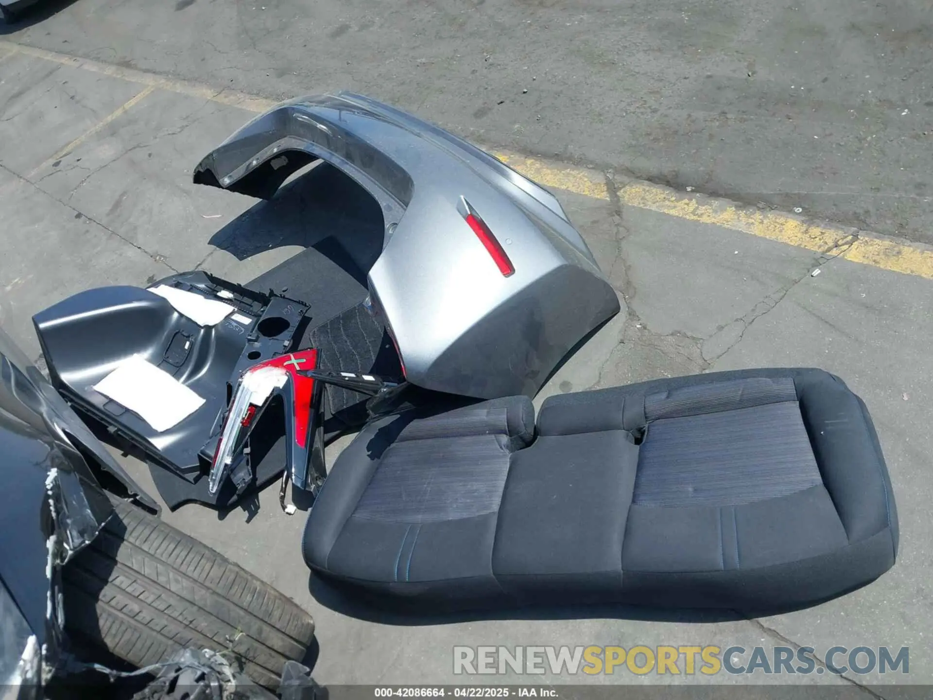 12 Photograph of a damaged car 1N4AZ1BV1SC550694 NISSAN LEAF 2025