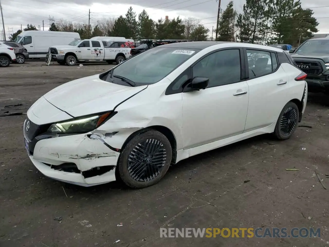 1 Photograph of a damaged car 1N4CZ1CV2SC559072 NISSAN LEAF 2025