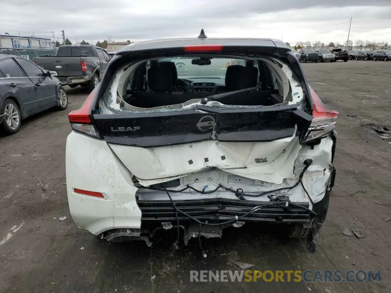 6 Photograph of a damaged car 1N4CZ1CV2SC559072 NISSAN LEAF 2025