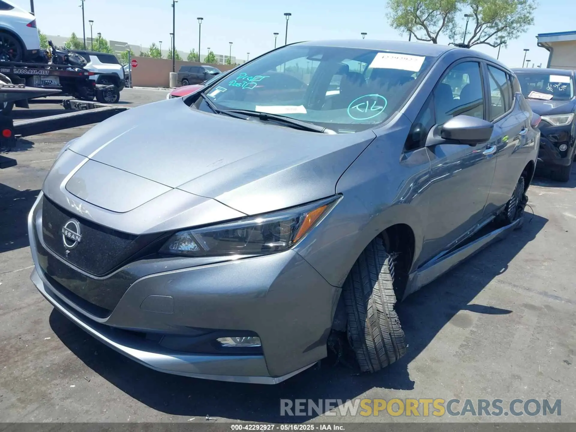 2 Photograph of a damaged car 1N4CZ1CV4SC558120 NISSAN LEAF 2025