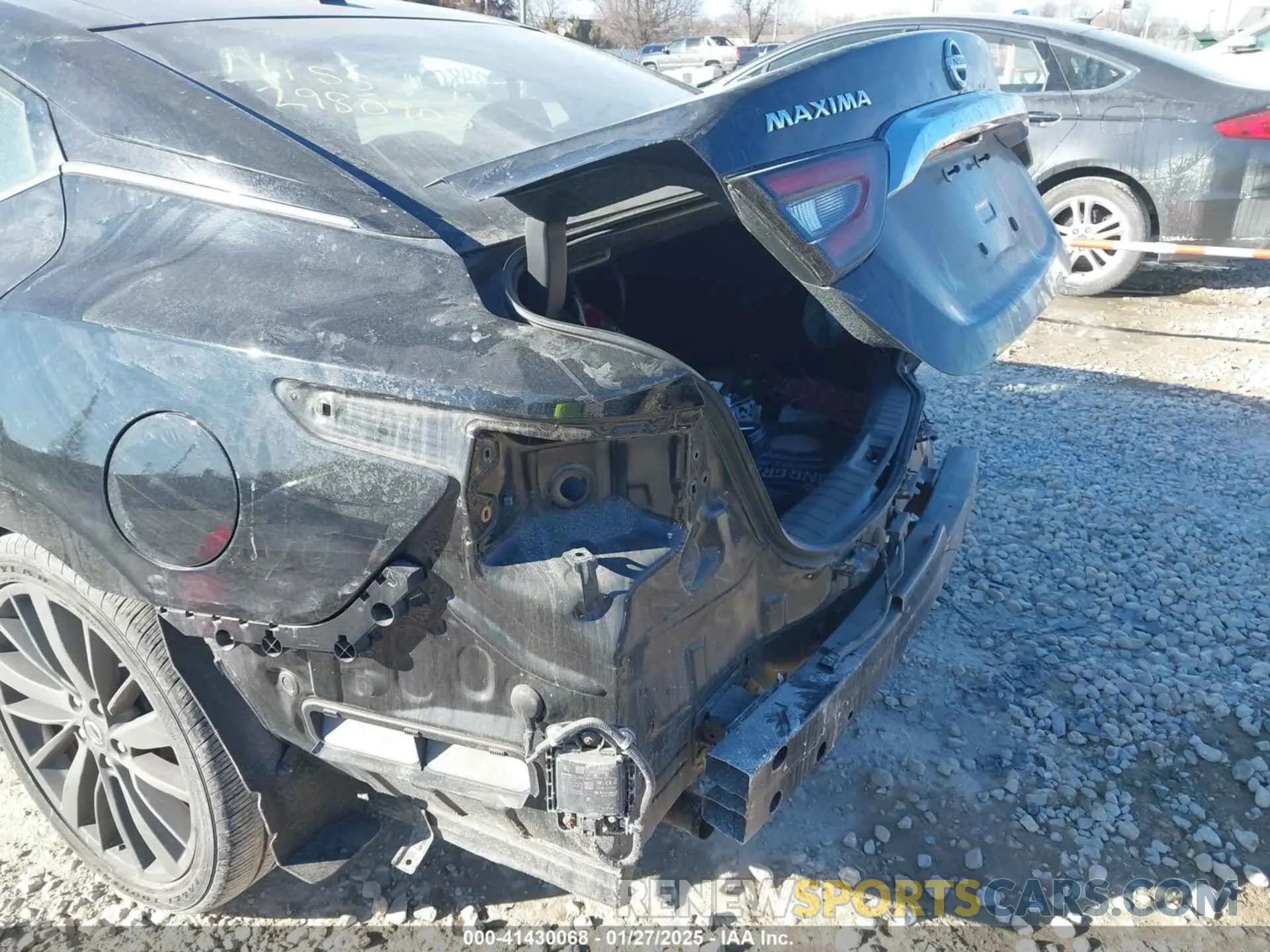 18 Фотография поврежденного автомобиля 1N4AA6AV1KC362280 NISSAN MAXIMA 2019