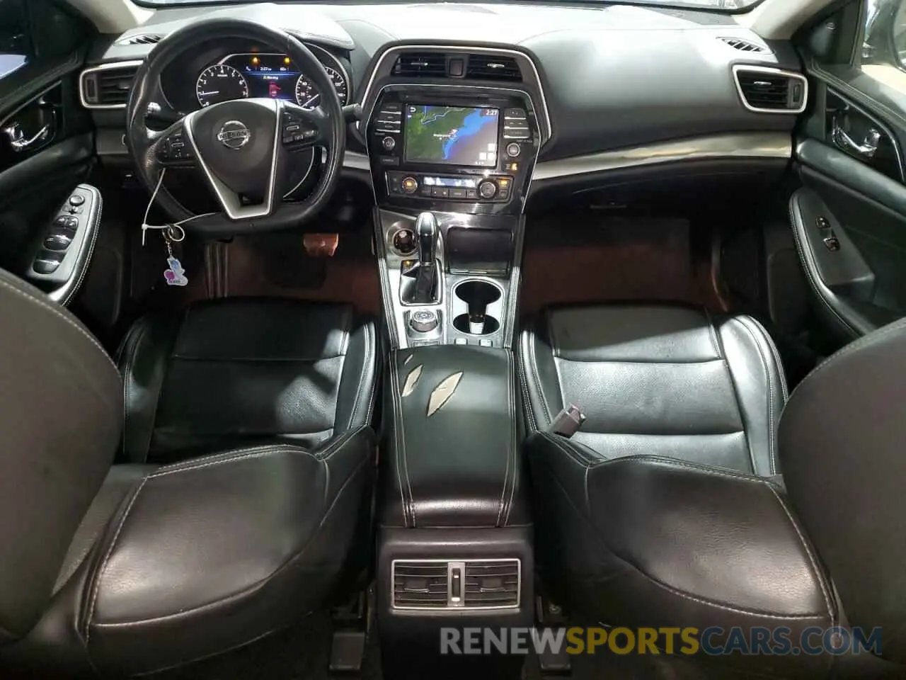 8 Photograph of a damaged car 1N4AA6AV2KC360313 NISSAN MAXIMA 2019