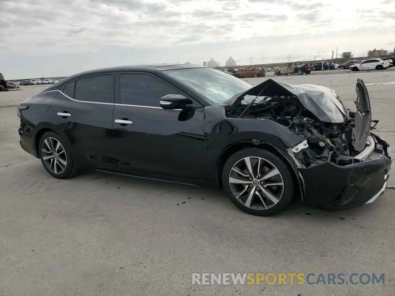4 Photograph of a damaged car 1N4AA6AV3KC365956 NISSAN MAXIMA 2019