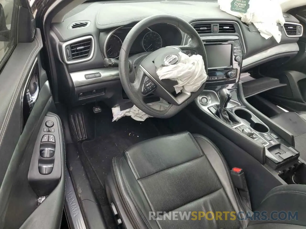 8 Photograph of a damaged car 1N4AA6AV3KC365956 NISSAN MAXIMA 2019