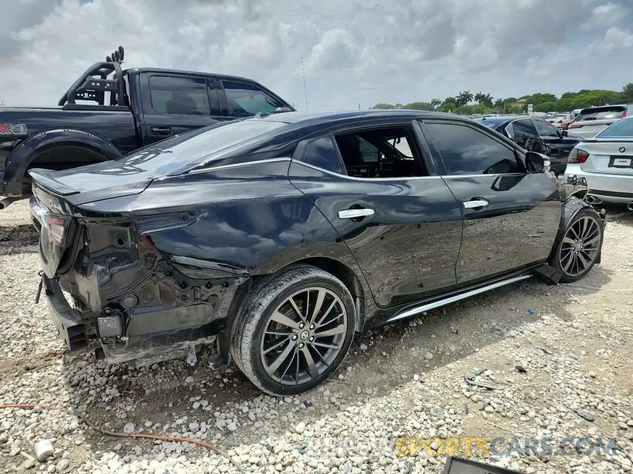 3 Фотография поврежденного автомобиля 1N4AA6AV3KC377833 NISSAN MAXIMA 2019