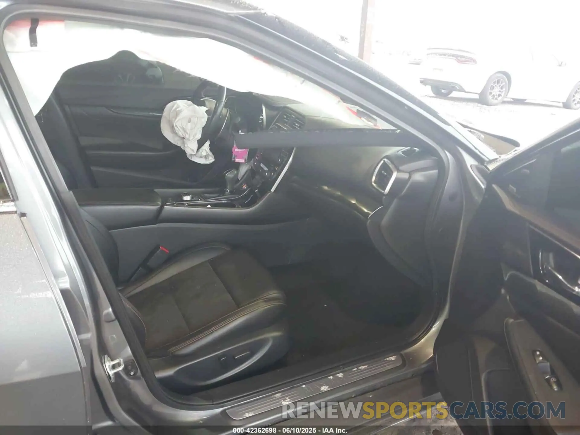 5 Фотография поврежденного автомобиля 1N4AA6AV3KC382658 NISSAN MAXIMA 2019