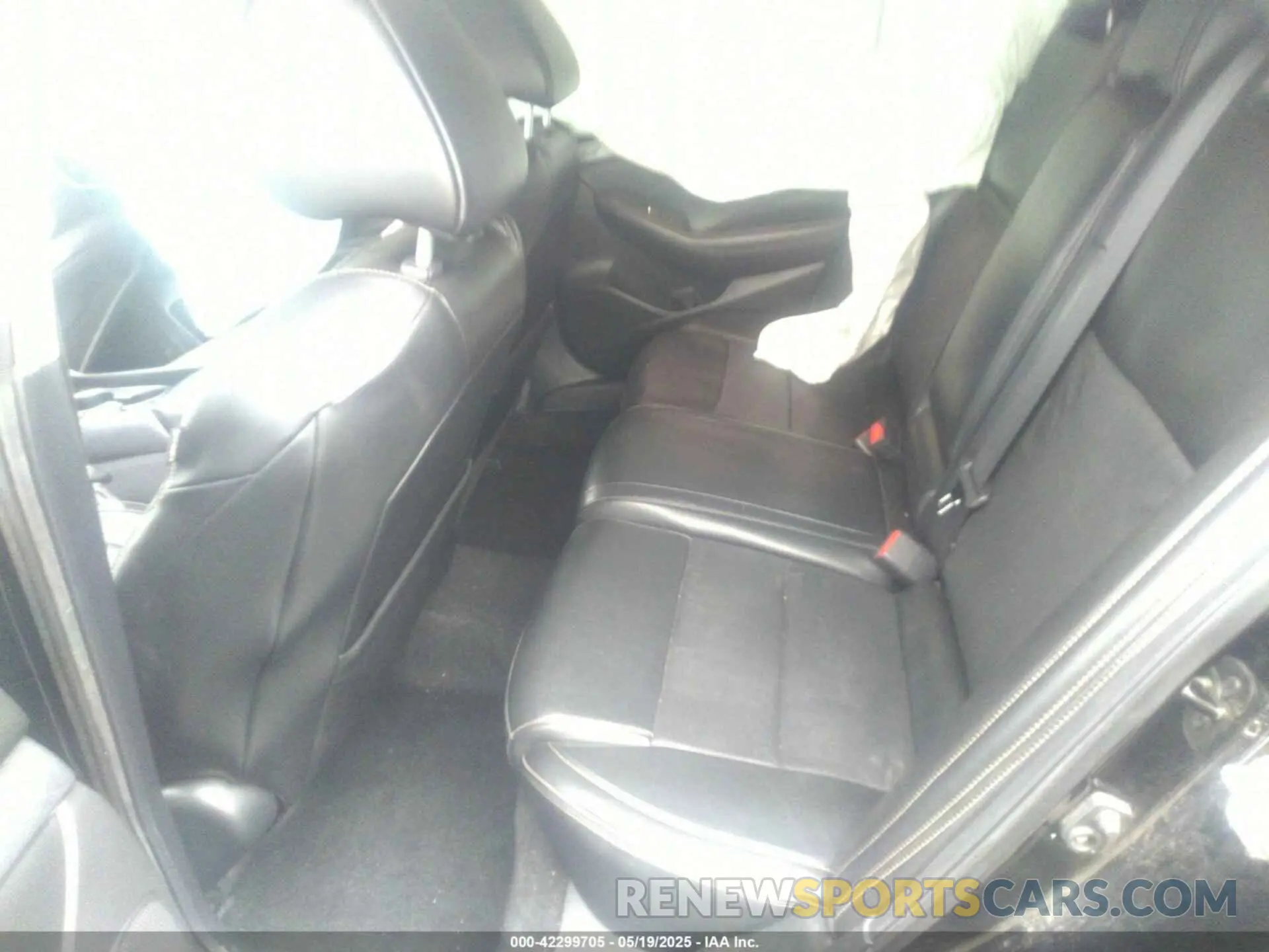 8 Фотография поврежденного автомобиля 1N4AA6AV4KC366176 NISSAN MAXIMA 2019
