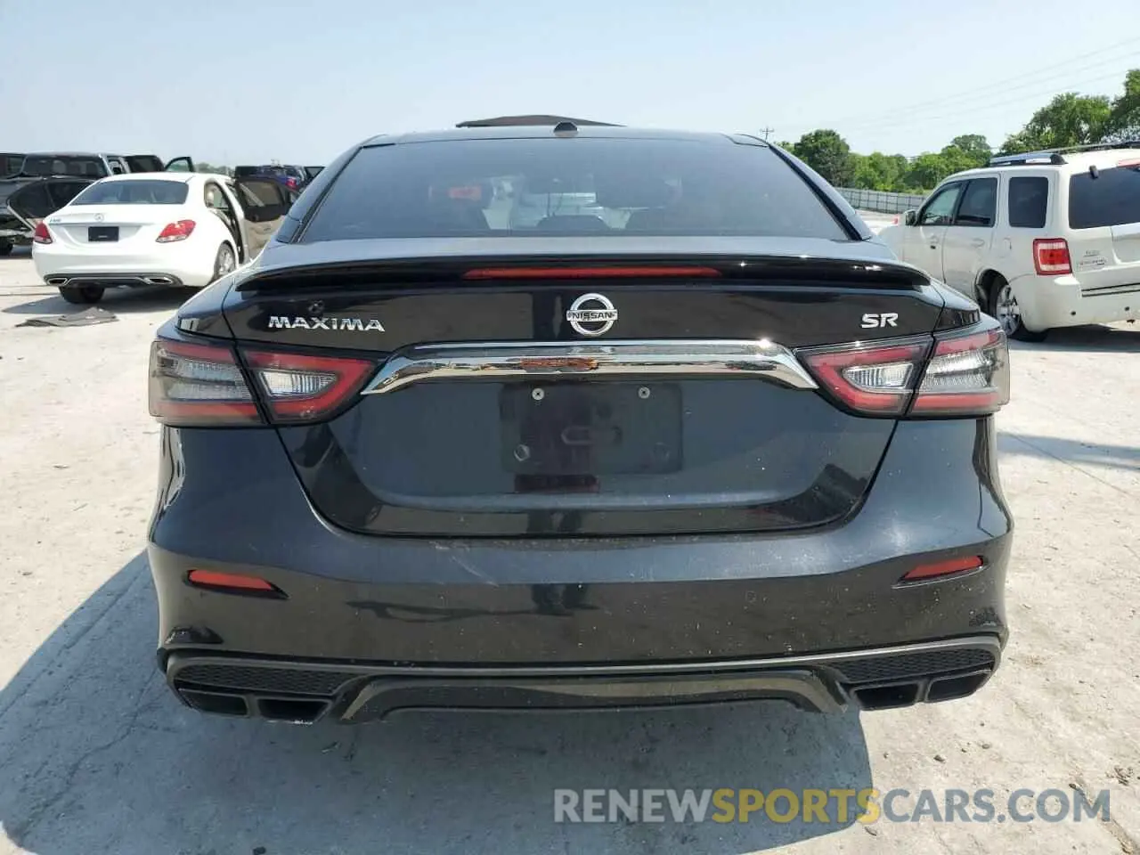 6 Photograph of a damaged car 1N4AA6AV4KC374004 NISSAN MAXIMA 2019