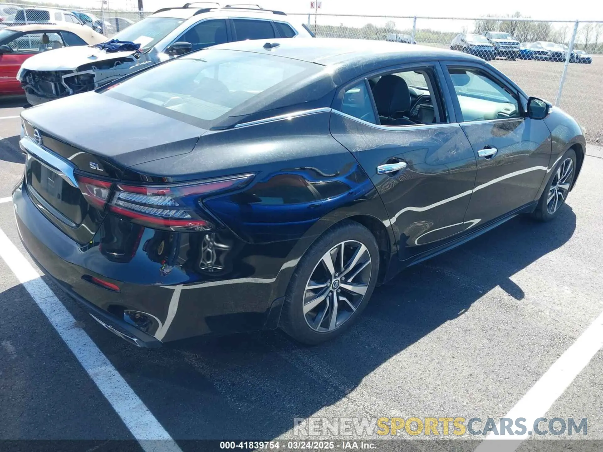 4 Фотография поврежденного автомобиля 1N4AA6AV5KC377042 NISSAN MAXIMA 2019