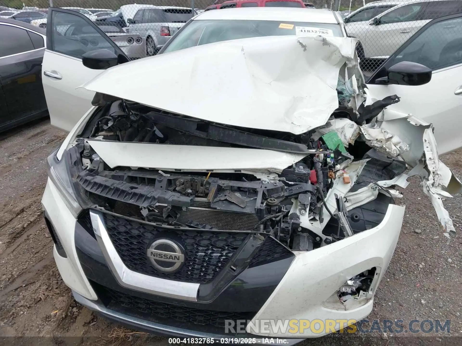 10 Фотография поврежденного автомобиля 1N4AA6AV6KC370178 NISSAN MAXIMA 2019