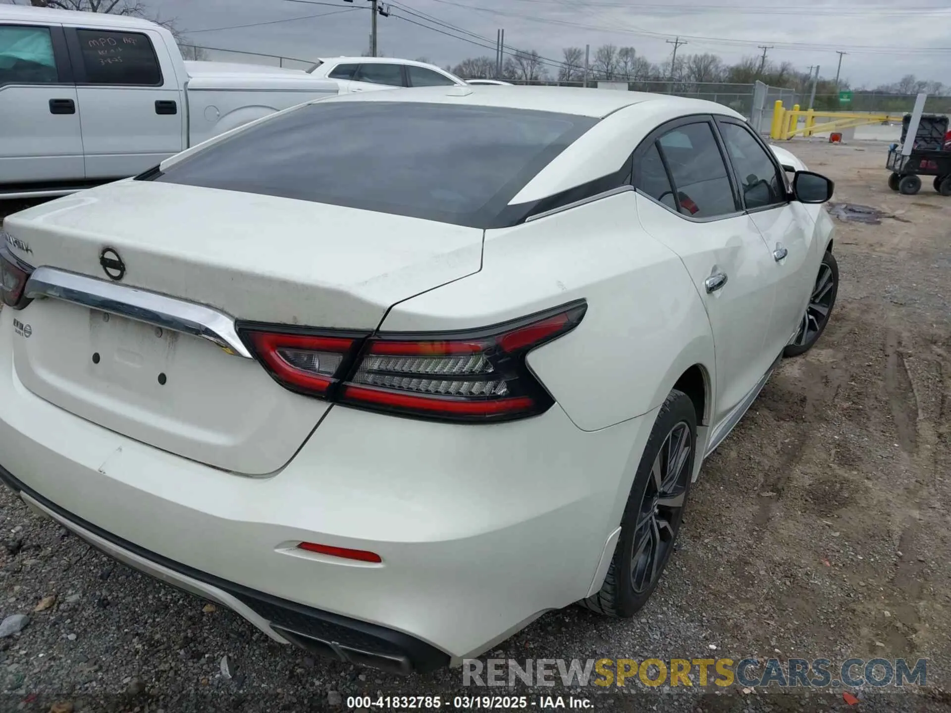 4 Фотография поврежденного автомобиля 1N4AA6AV6KC370178 NISSAN MAXIMA 2019