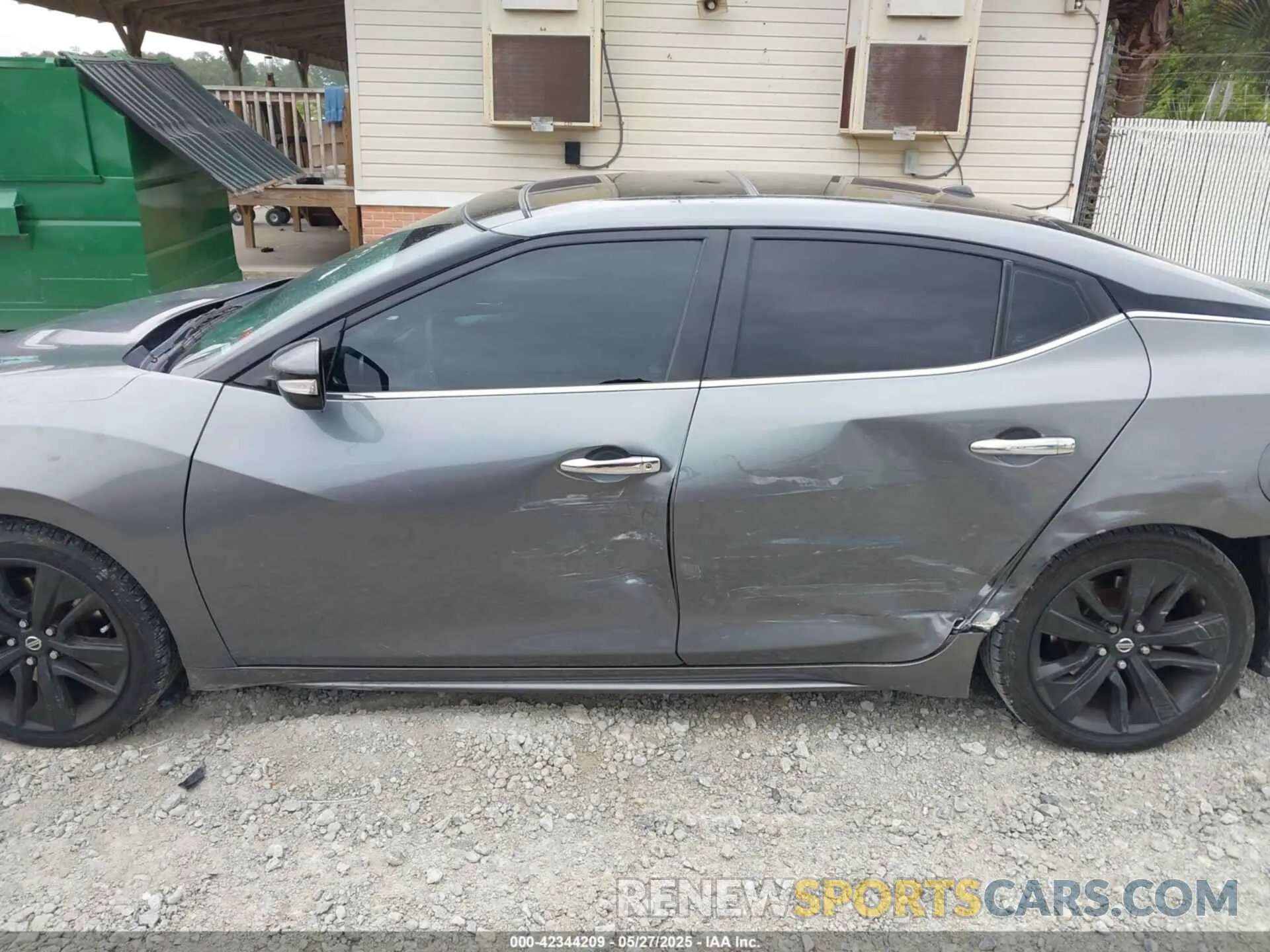 14 Photograph of a damaged car 1N4AA6AV6KC371850 NISSAN MAXIMA 2019