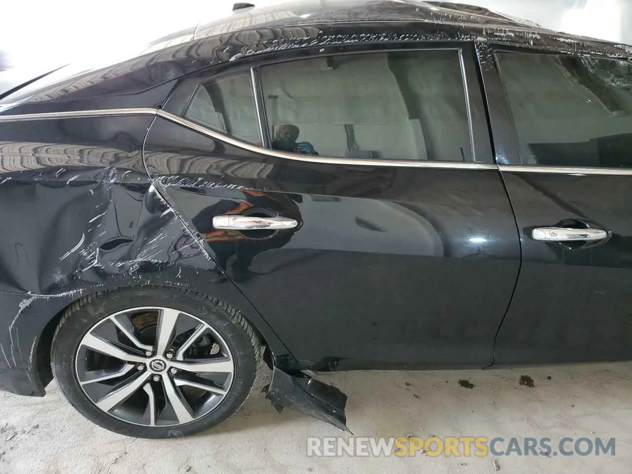 10 Фотография поврежденного автомобиля 1N4AA6AV7KC364406 NISSAN MAXIMA 2019