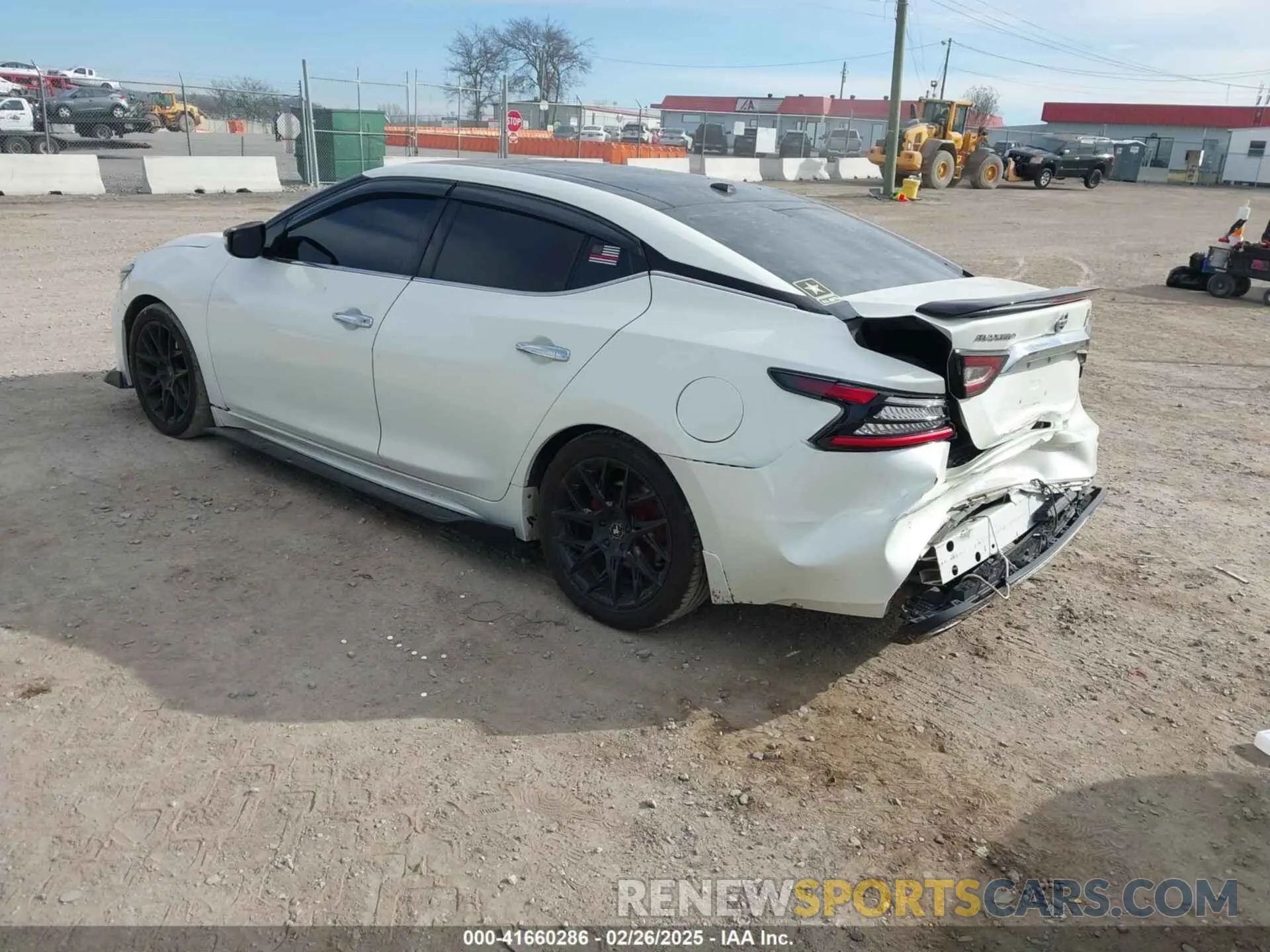 3 Фотография поврежденного автомобиля 1N4AA6AV7KC383974 NISSAN MAXIMA 2019