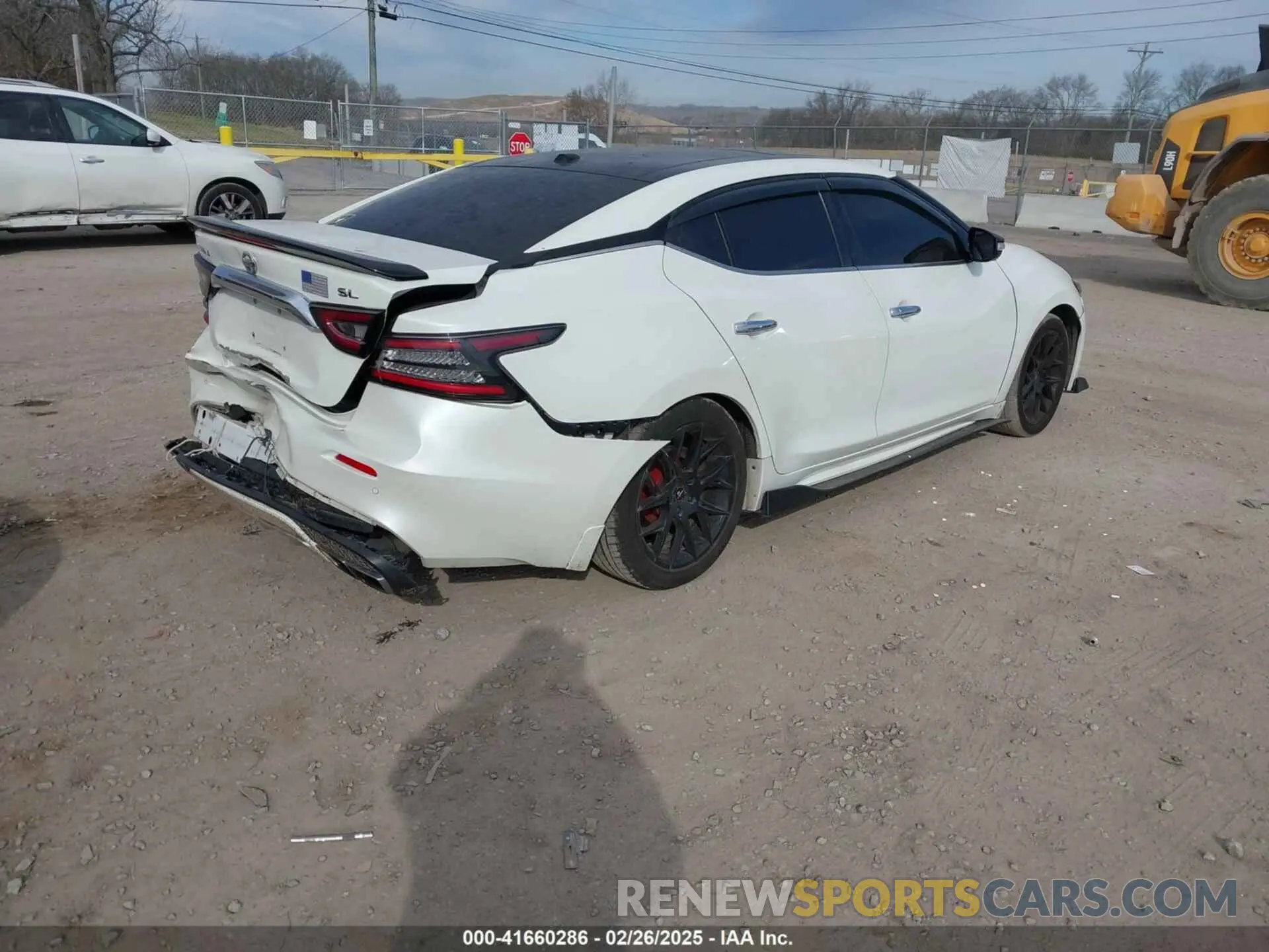 4 Фотография поврежденного автомобиля 1N4AA6AV7KC383974 NISSAN MAXIMA 2019