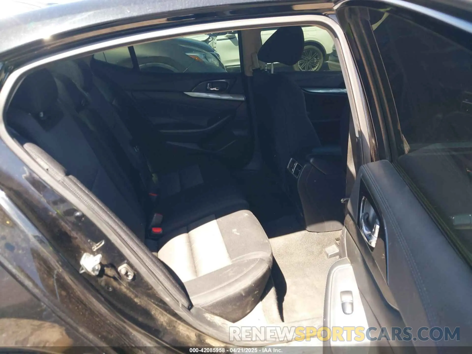 8 Фотография поврежденного автомобиля 1N4AA6AV8KC379464 NISSAN MAXIMA 2019