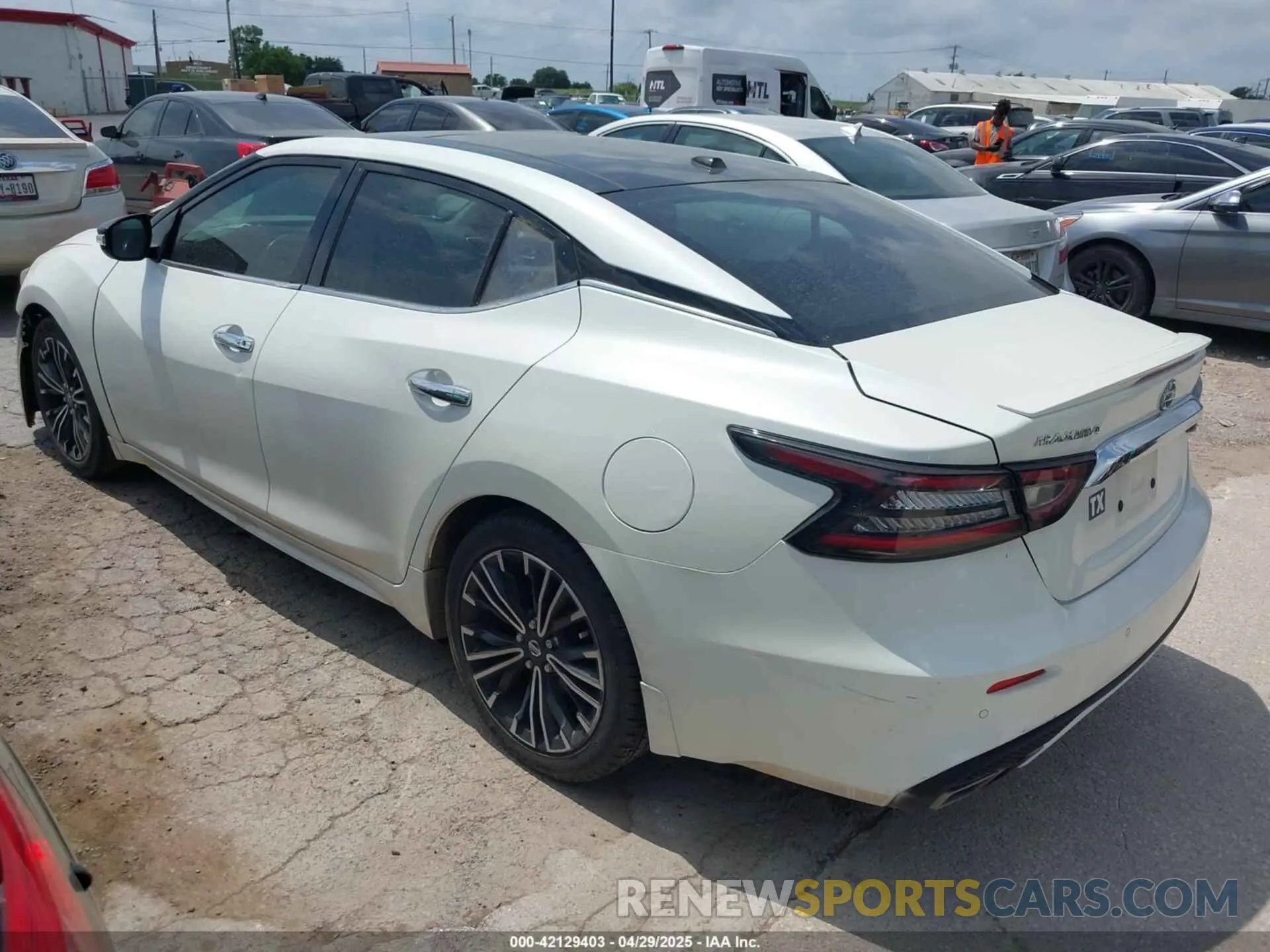 3 Фотография поврежденного автомобиля 1N4AA6AVXKC370667 NISSAN MAXIMA 2019