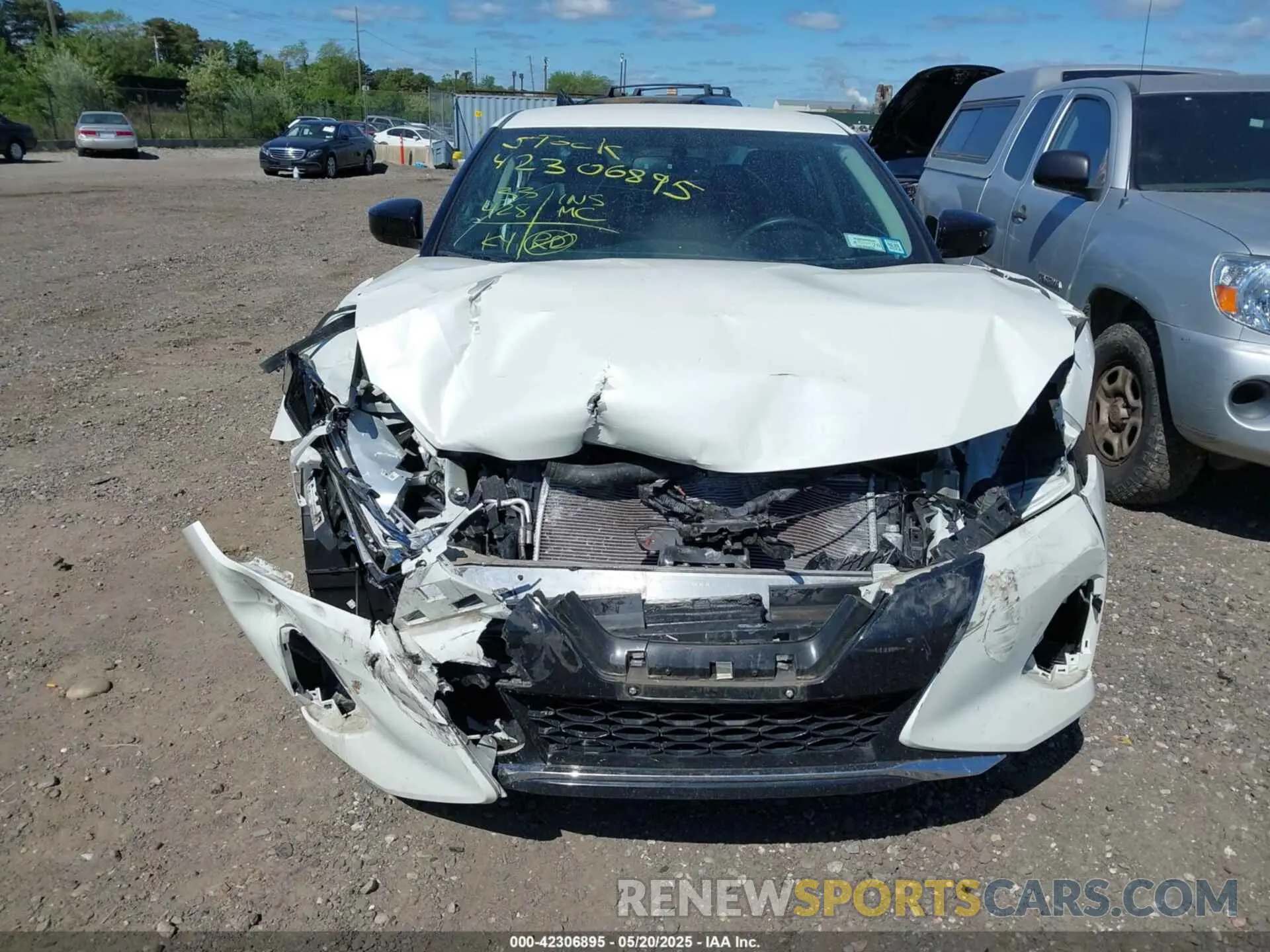 12 Photograph of a damaged car 1N4AA6AVXKC374105 NISSAN MAXIMA 2019