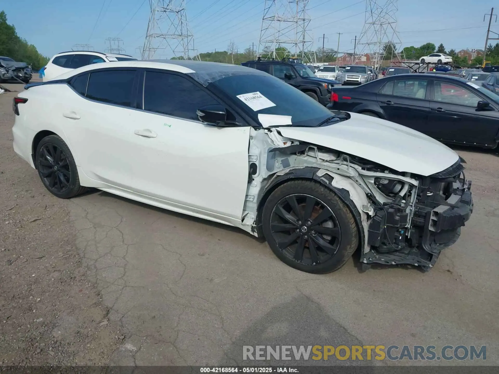 1 Photograph of a damaged car 1N4AA6AVXKC381023 NISSAN MAXIMA 2019
